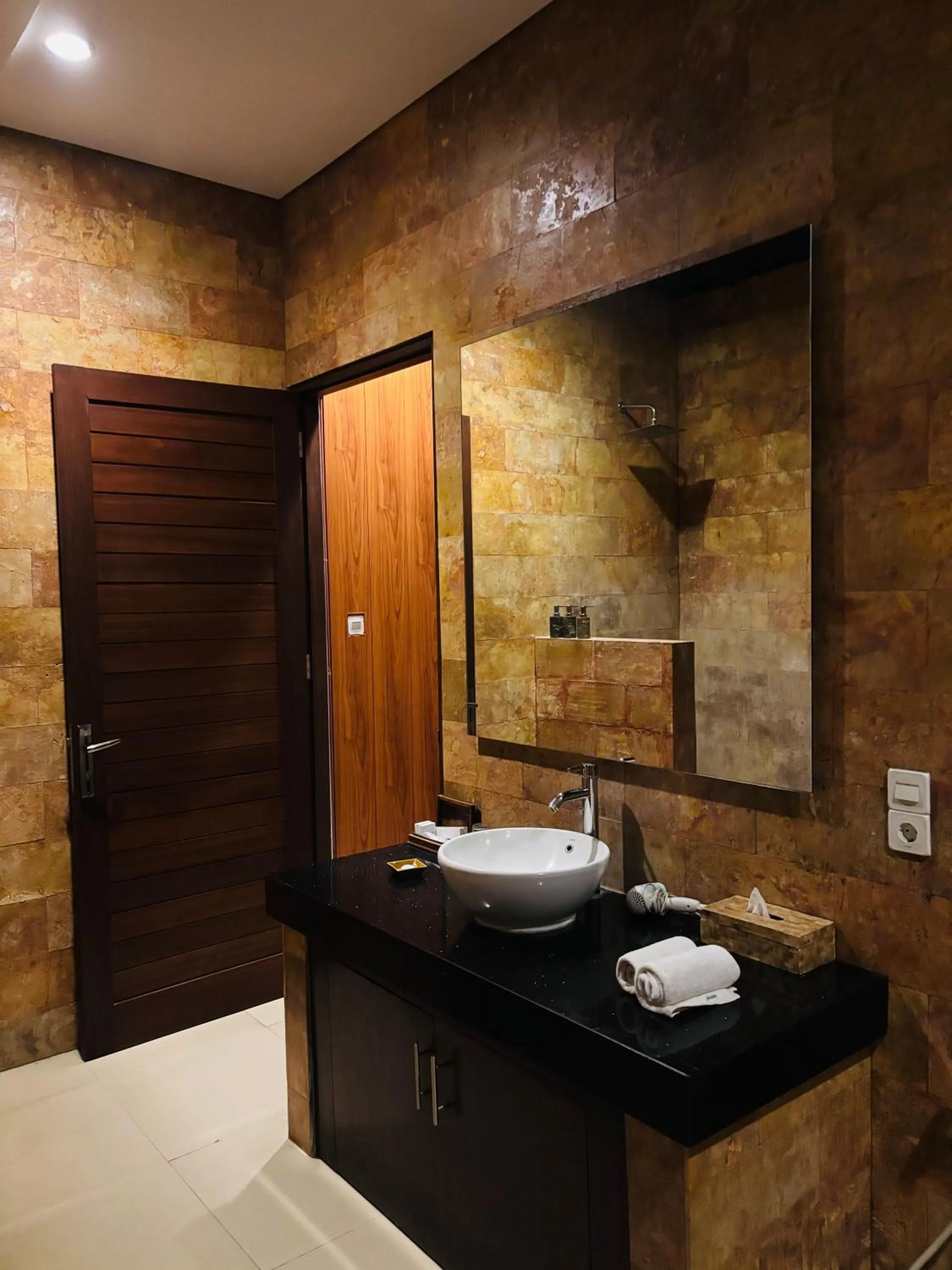 Bathroom in Uma Padi Villa