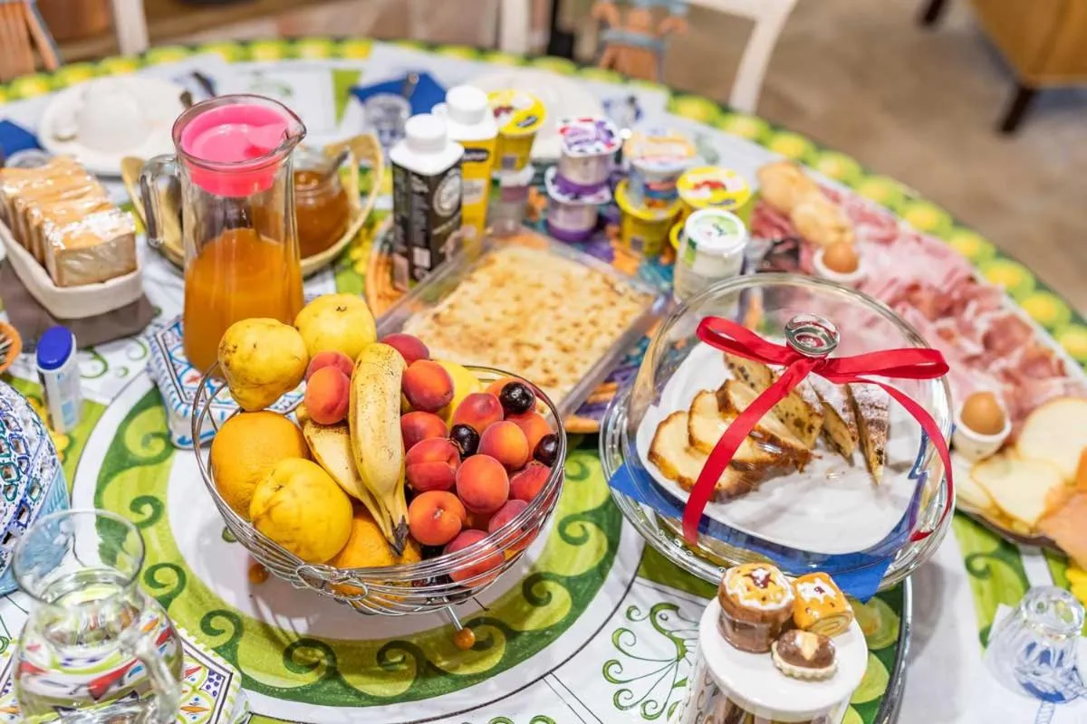 Breakfast in Villa Flumini