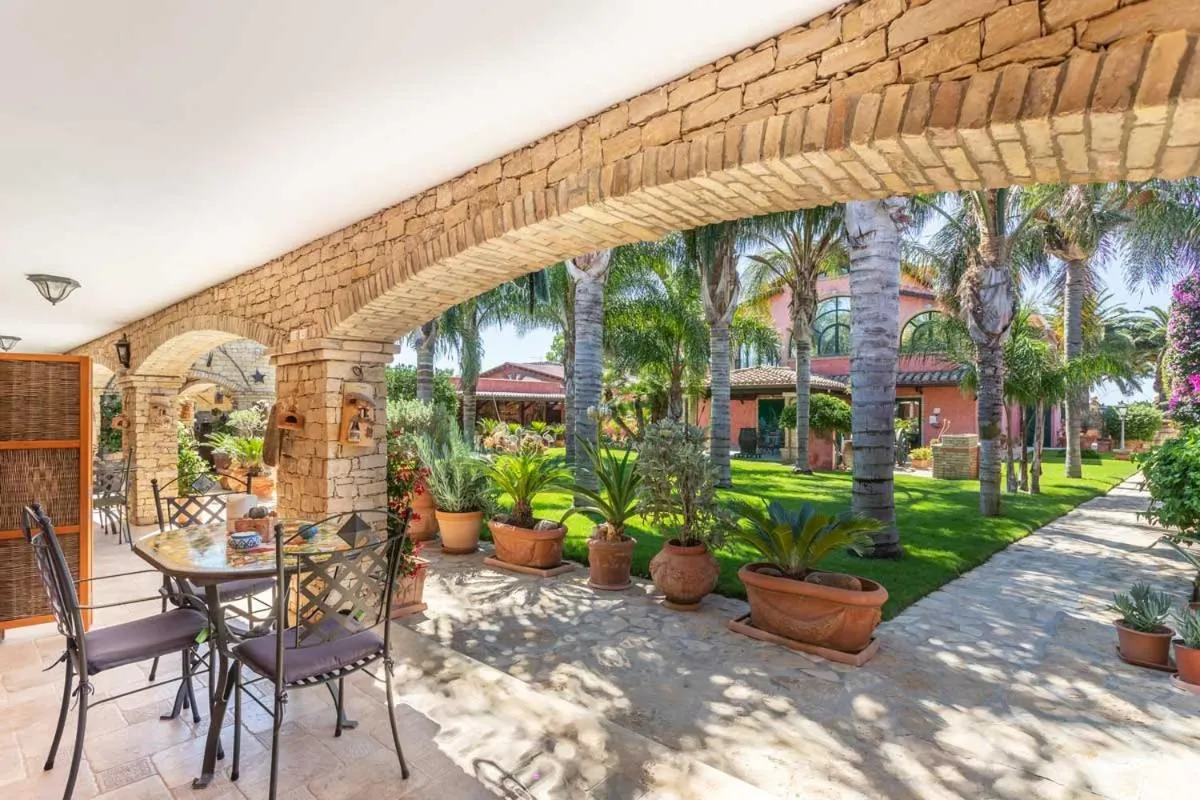 Property building in Villa Flumini