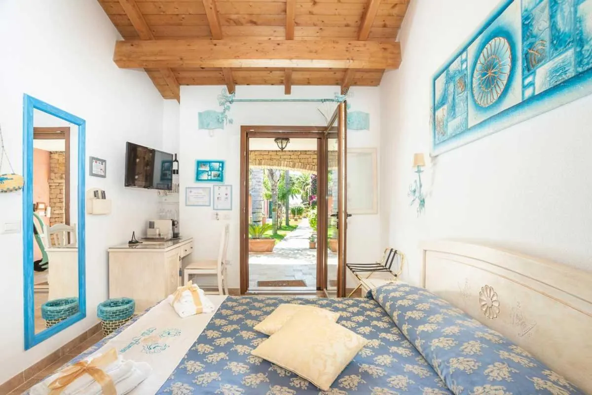 Bed in Villa Flumini