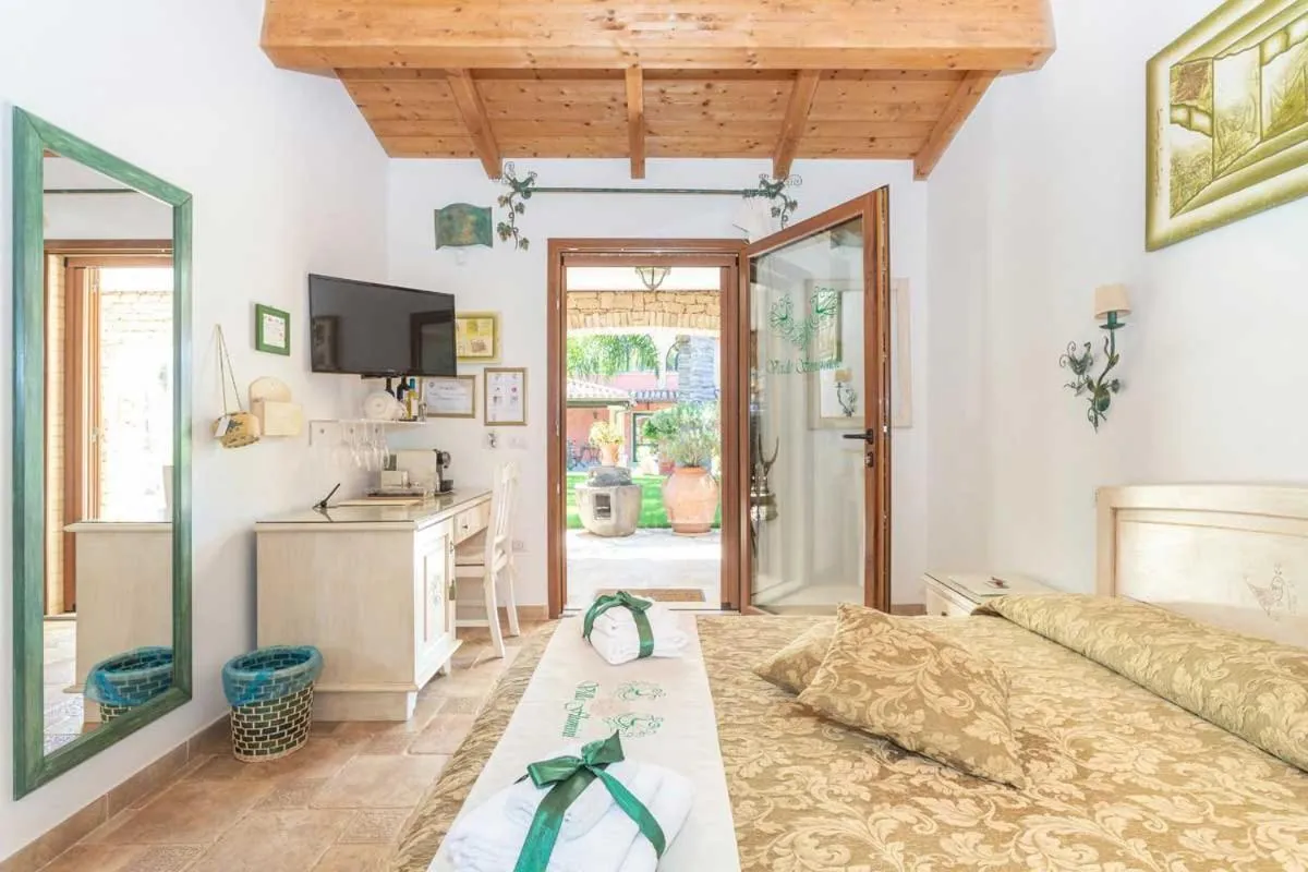 Bed in Villa Flumini