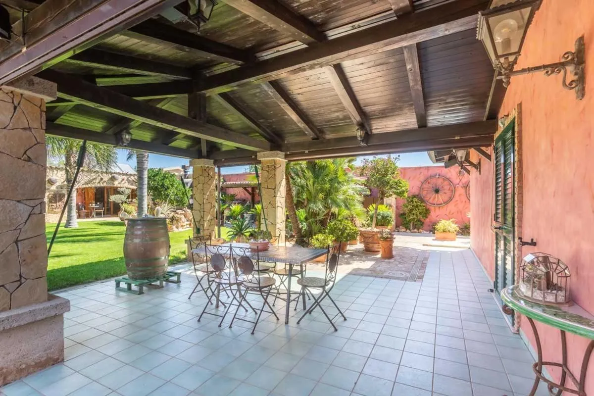 Property building in Villa Flumini