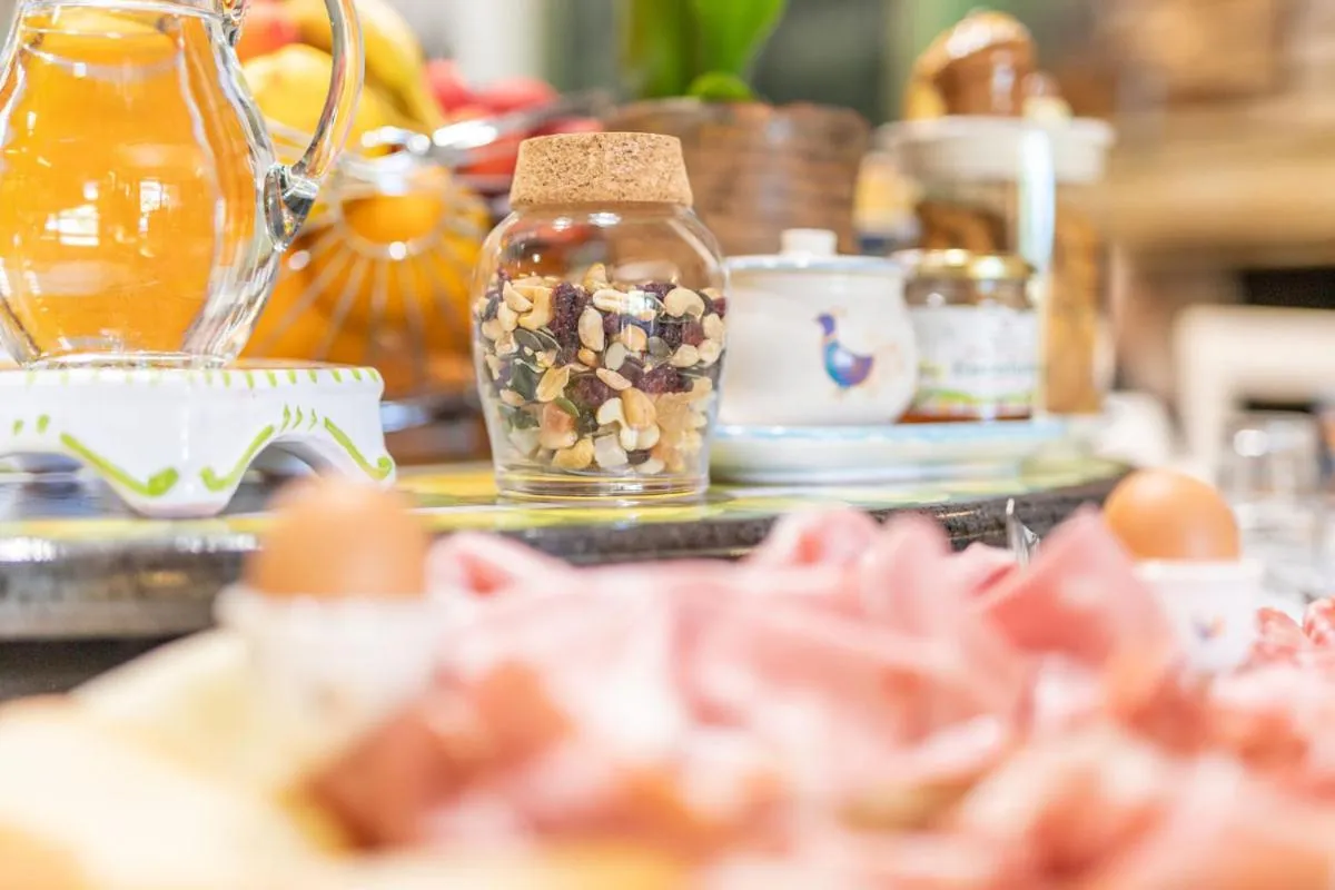 Breakfast in Villa Flumini