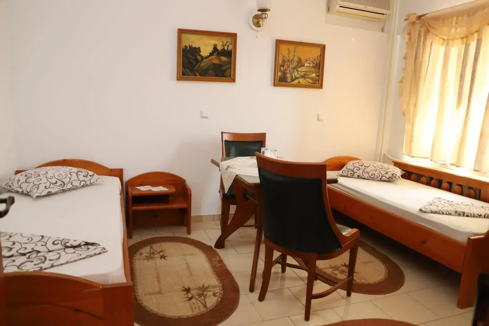 Luxury Triple Room in Hotel Mishel Luxury Triple Room in Hotel Mishel