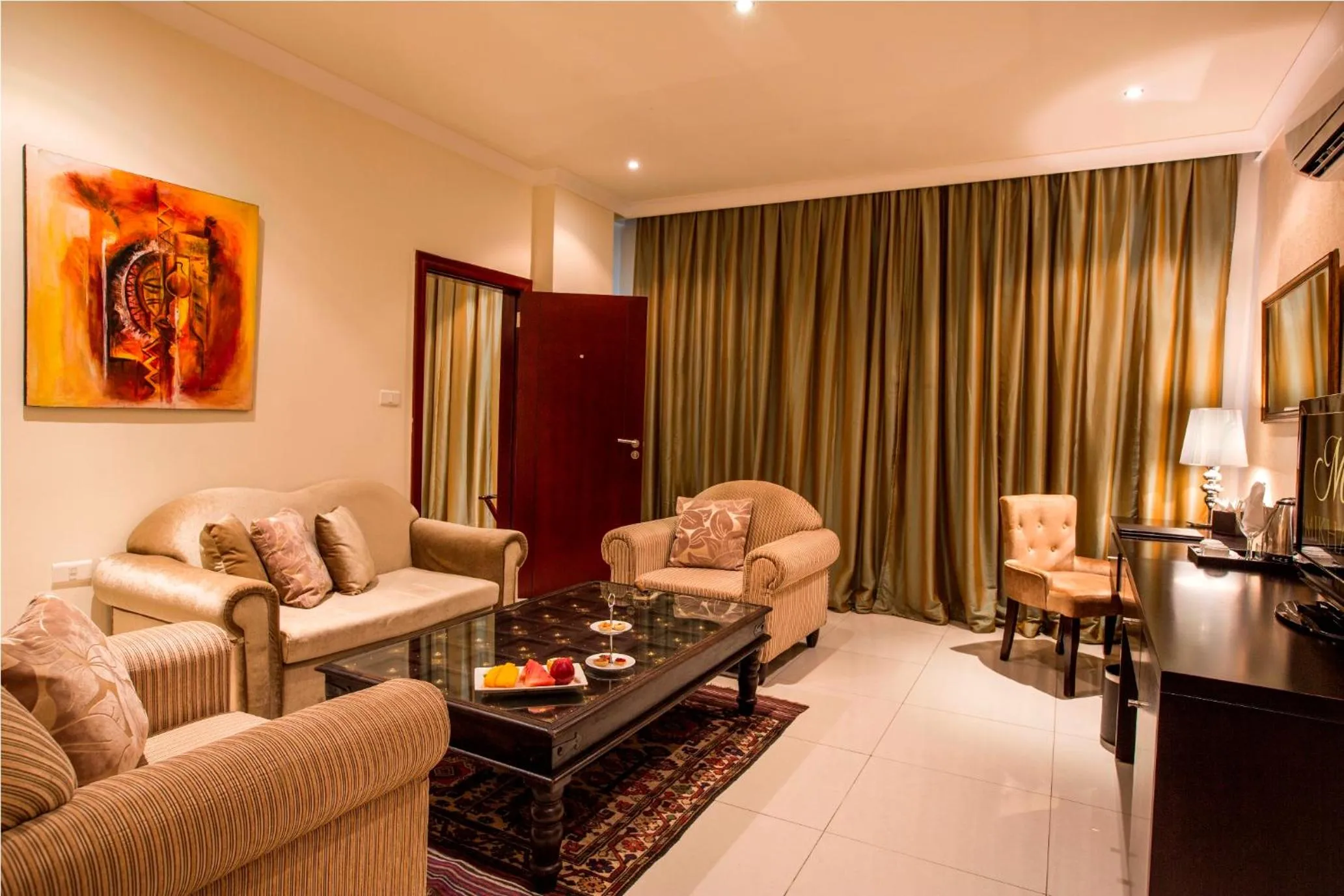 TV and multimedia in Mikhael's Hotel