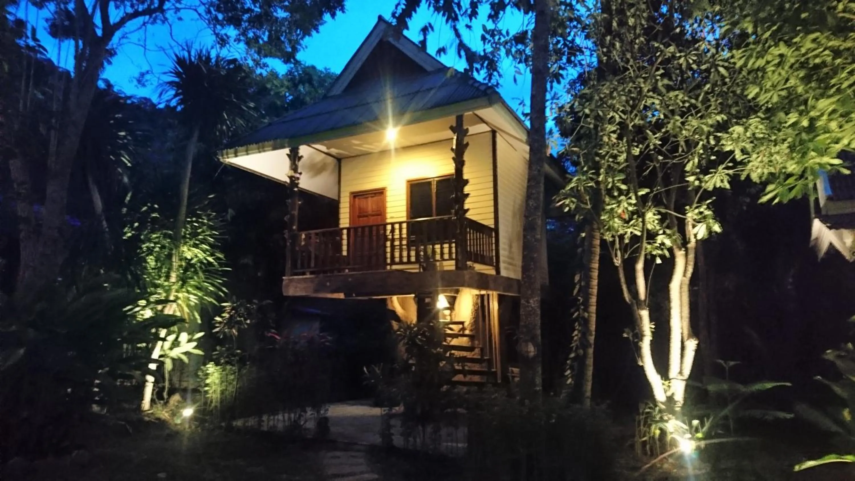 Garden view in Macura Resort