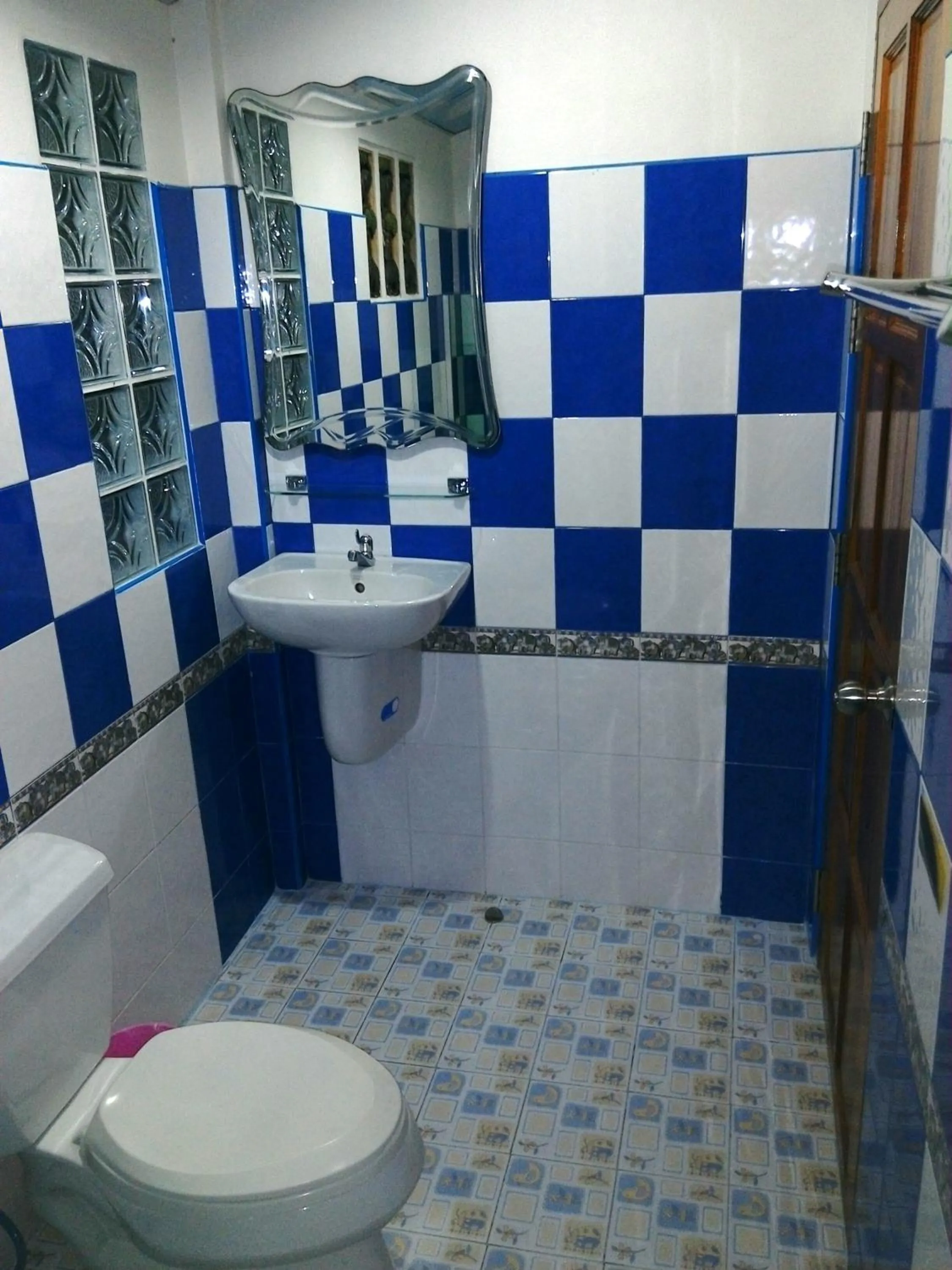 Bathroom in Macura Resort