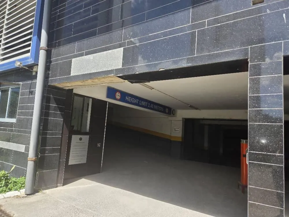 Parking in Onomo Hotel Dar es Salaam