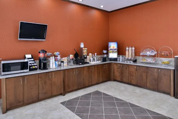 La Bonita Inn & Suites - Crane