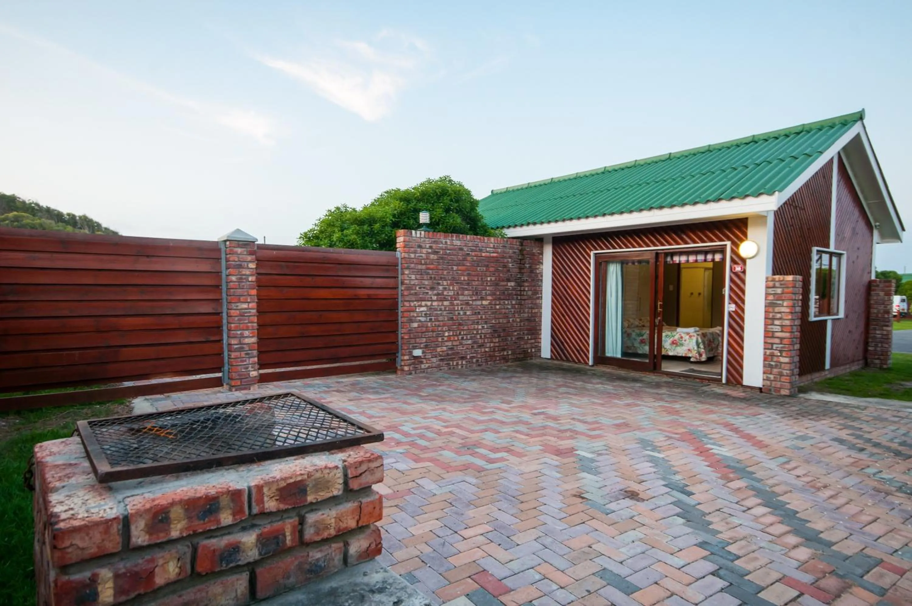 BBQ facilities in Pine Lodge Resort