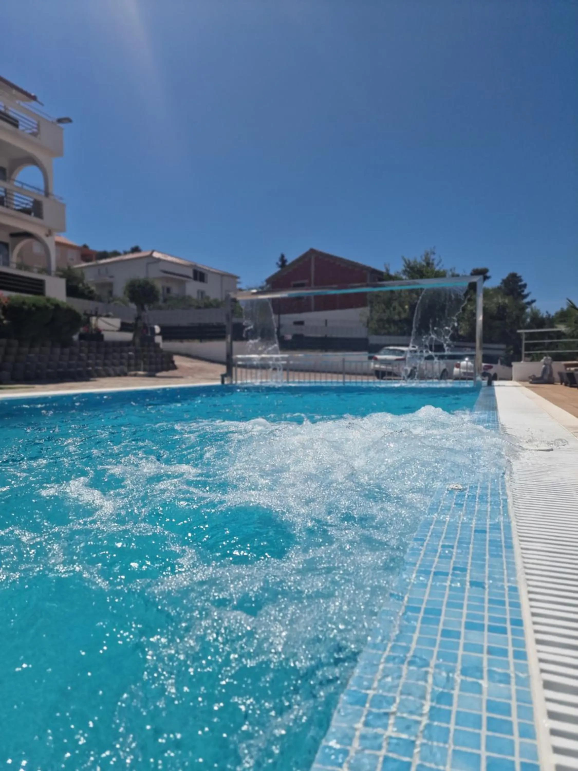 Apartments Silva with a view of sea