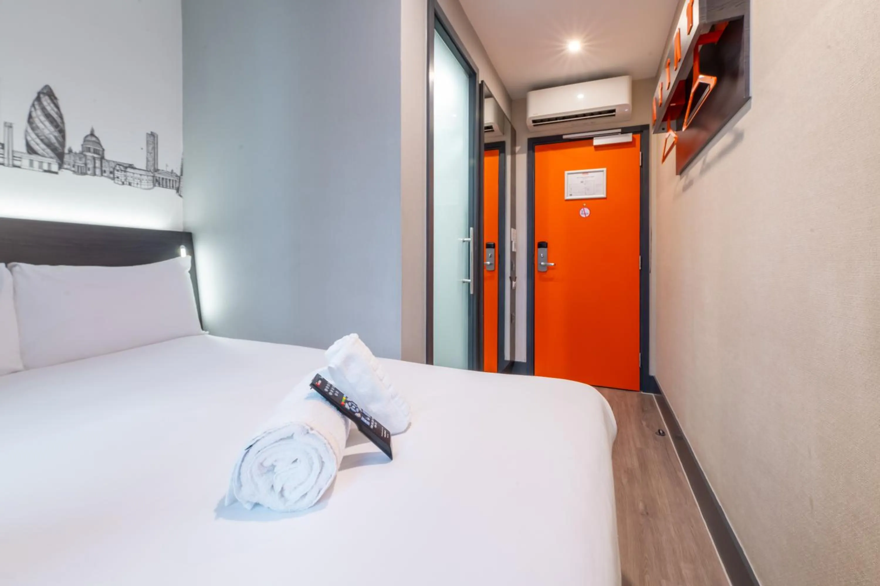 Bed in easyHotel London City Shoreditch