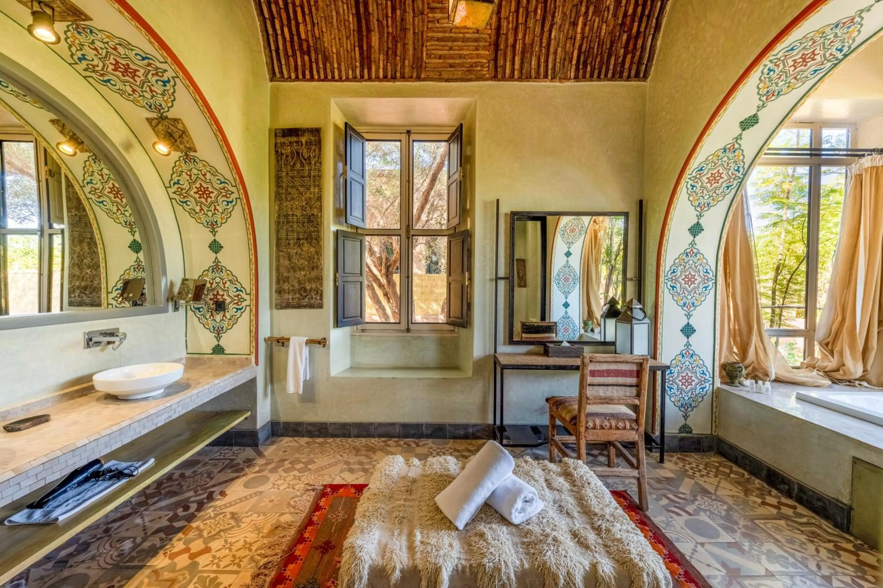 Toilet, Bed in The Source Hotel Music & Spa