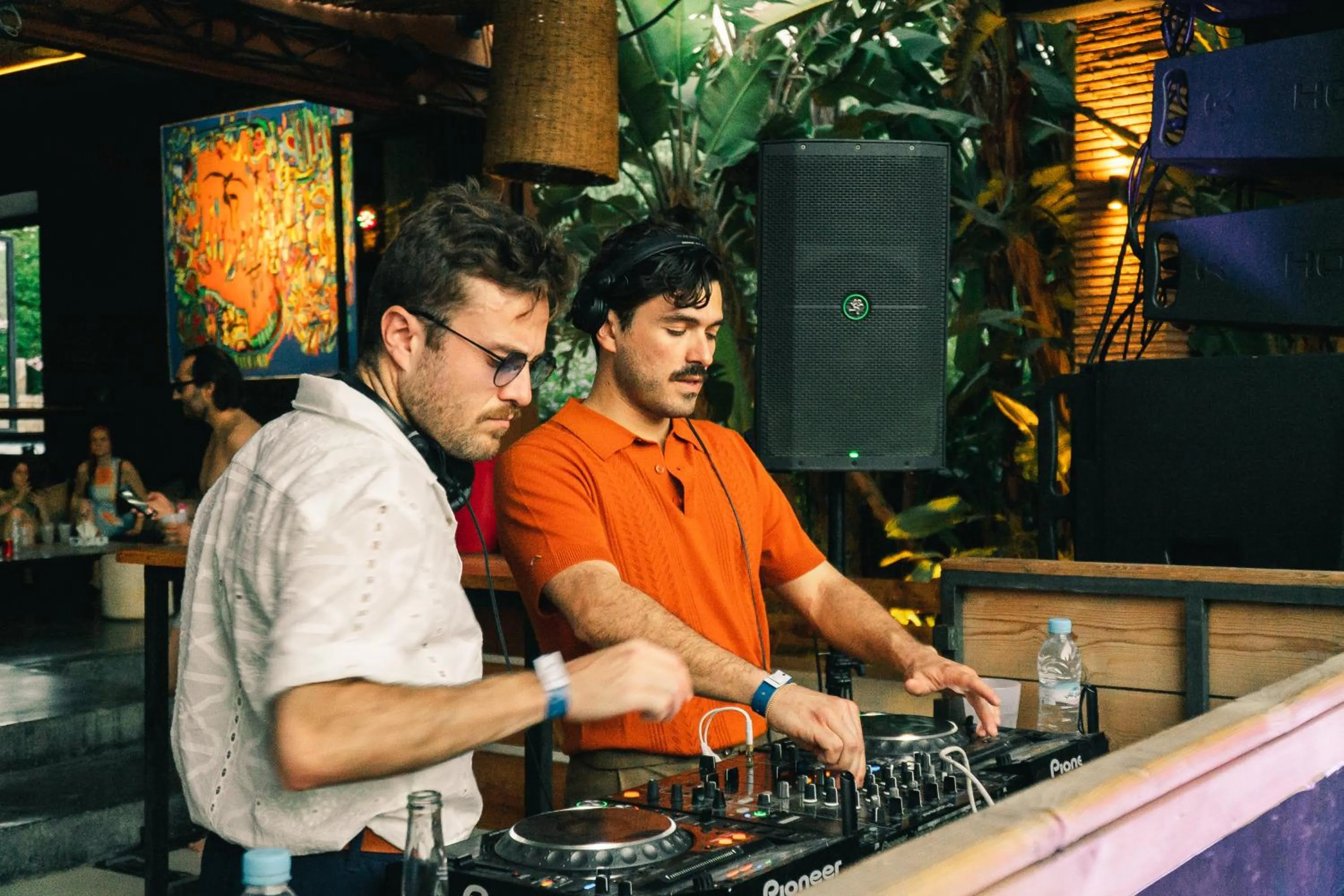 Nightclub / DJ in The Source Hotel Music & Spa