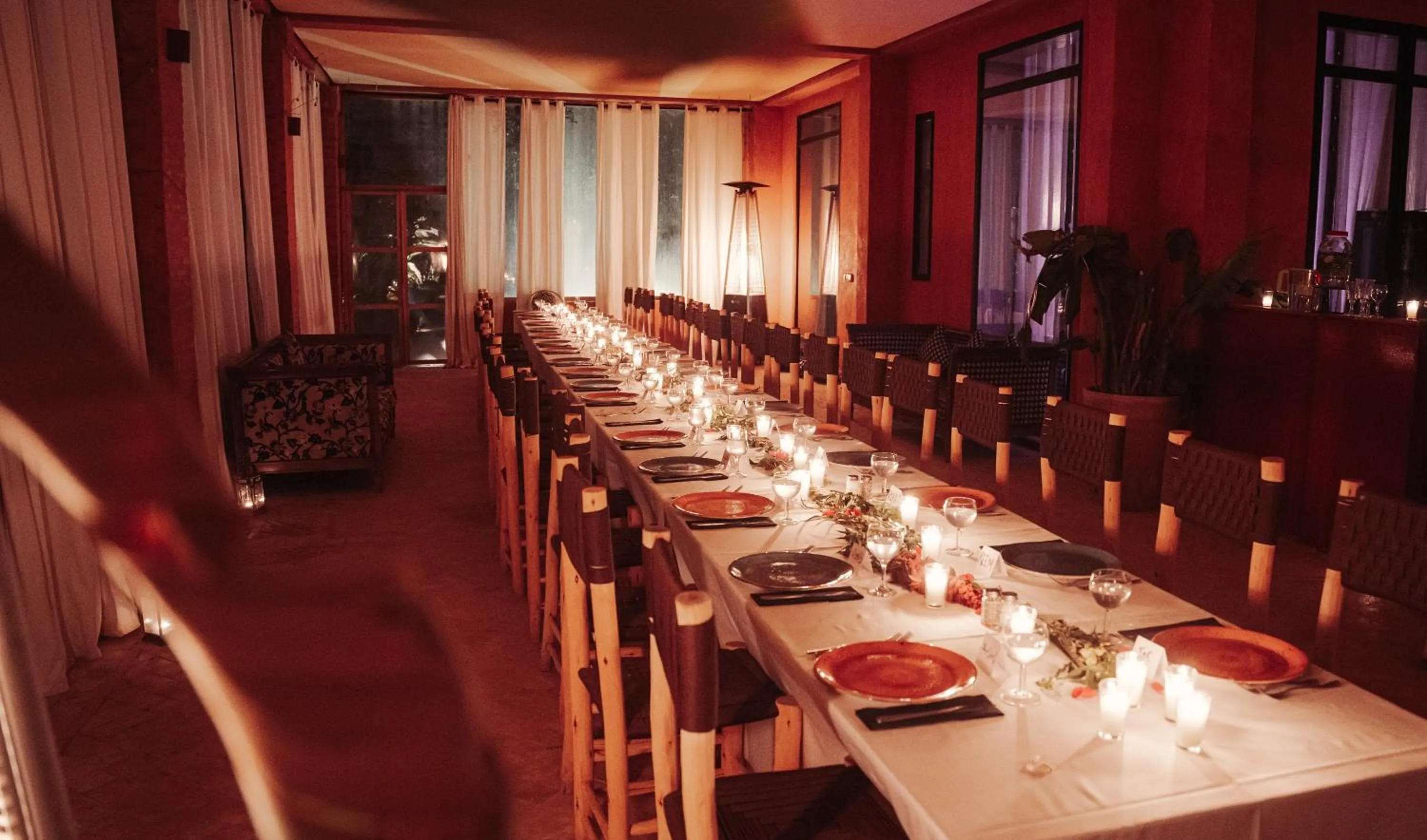 Restaurant/places to eat in The Source Hotel Music & Spa