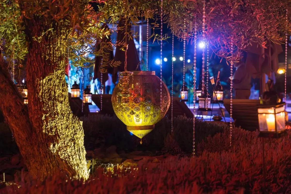 Nightclub / DJ in The Source Hotel Music & Spa