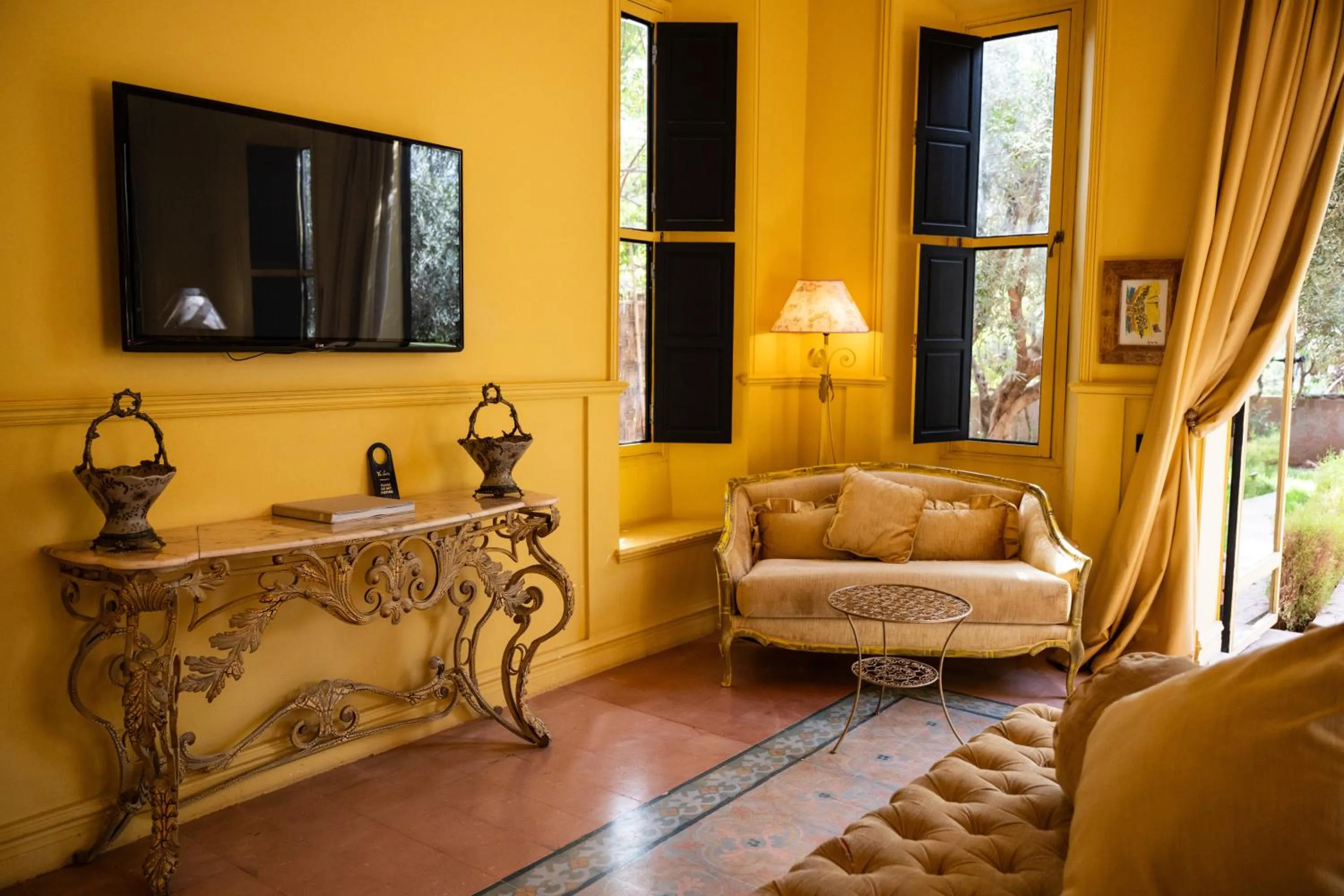 Patio in The Source Hotel Music & Spa