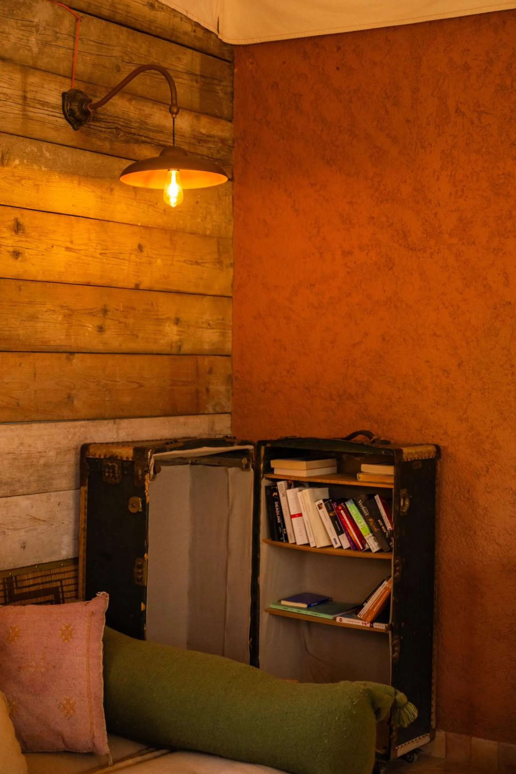 Library in The Source Hotel Music & Spa