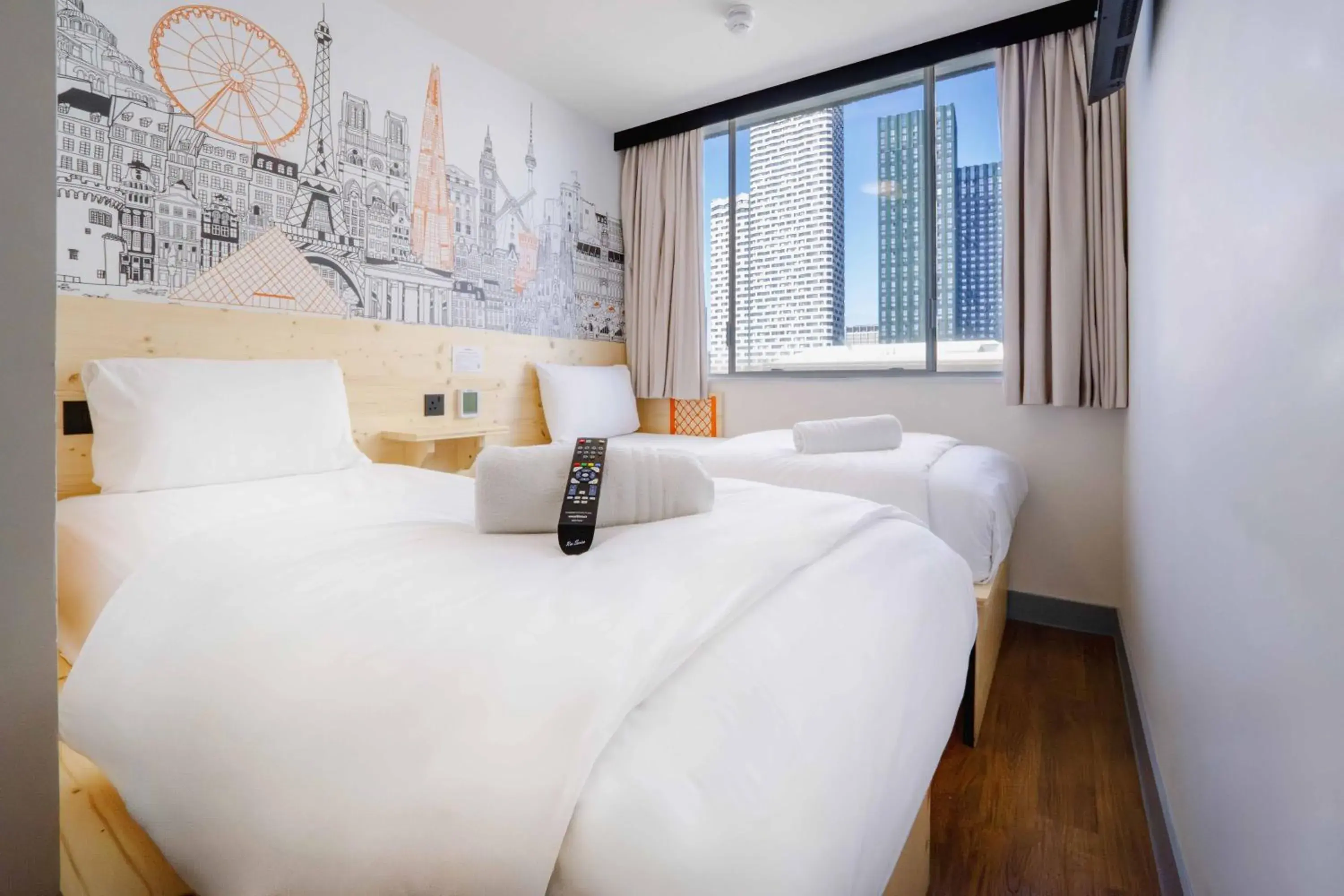 Twin Room in easyHotel Croydon Twin Room in easyHotel Croydon