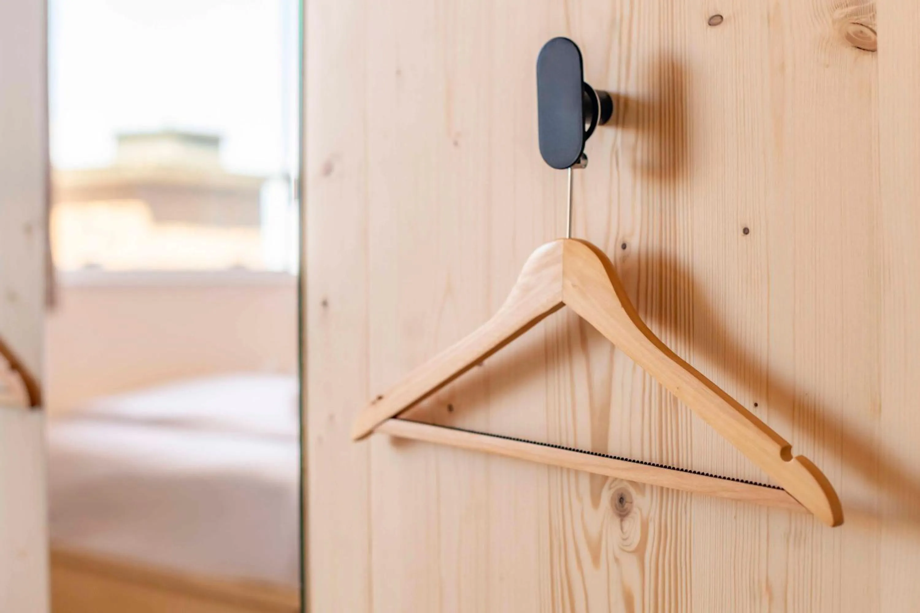 Bedroom, Bed in easyHotel Croydon