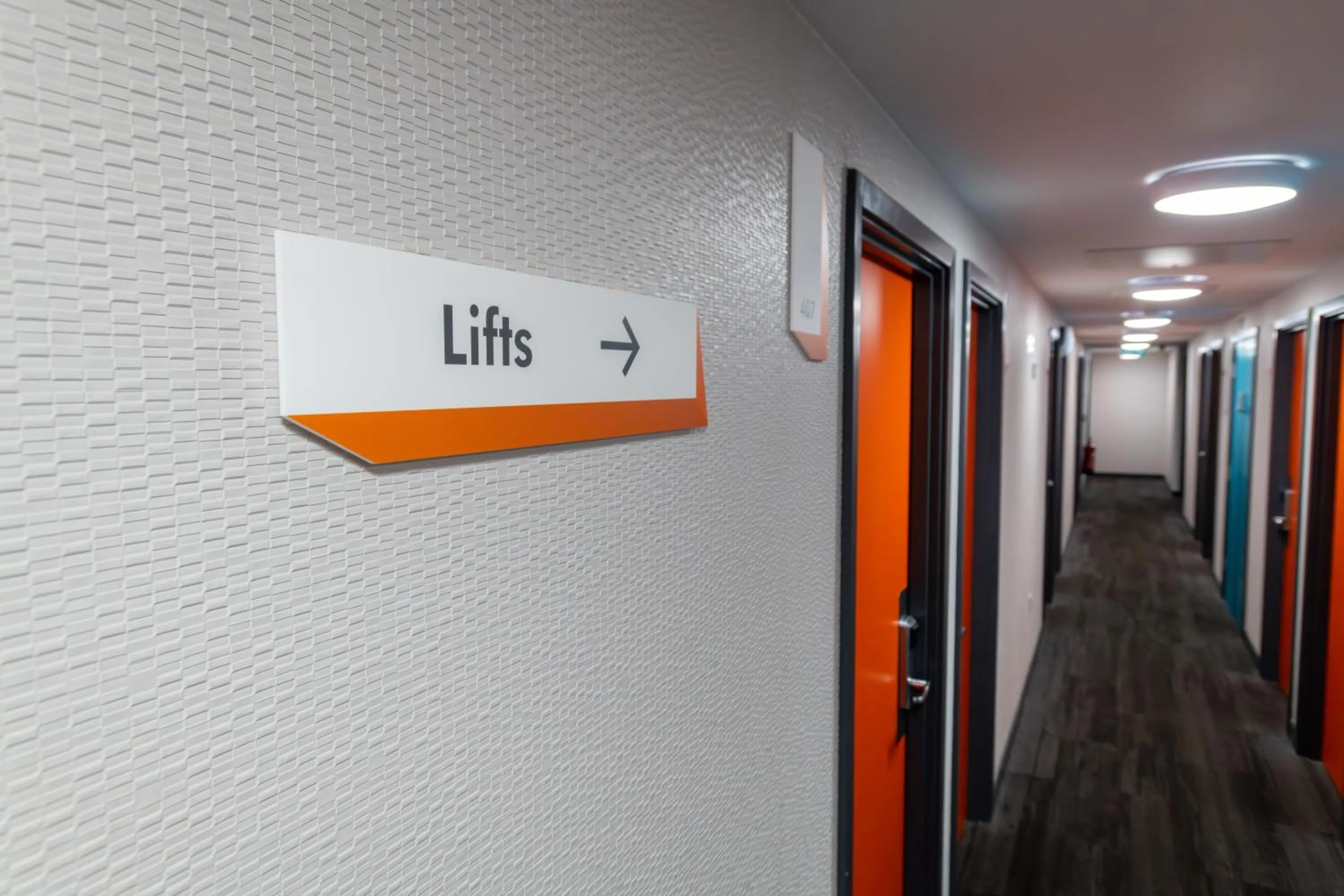 Floor plan in easyHotel Croydon