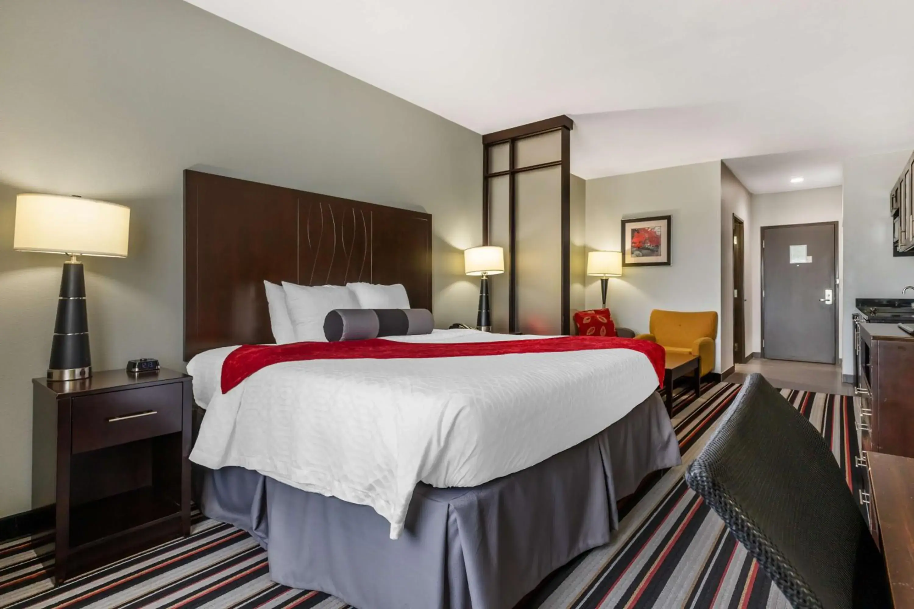 King Suite - Disability Access in Best Western Plus Coweta's 1st Hotel King Suite - Disability Access in Best Western Plus Coweta's 1st Hotel