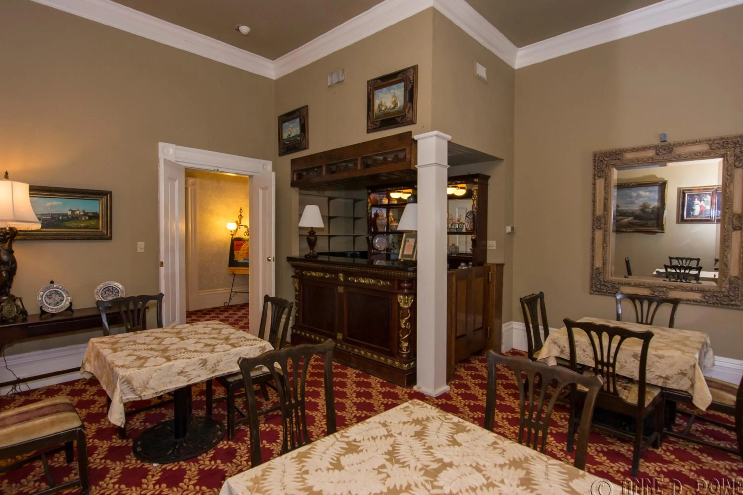 Communal lounge/ TV room in The Guest House Historic Mansion