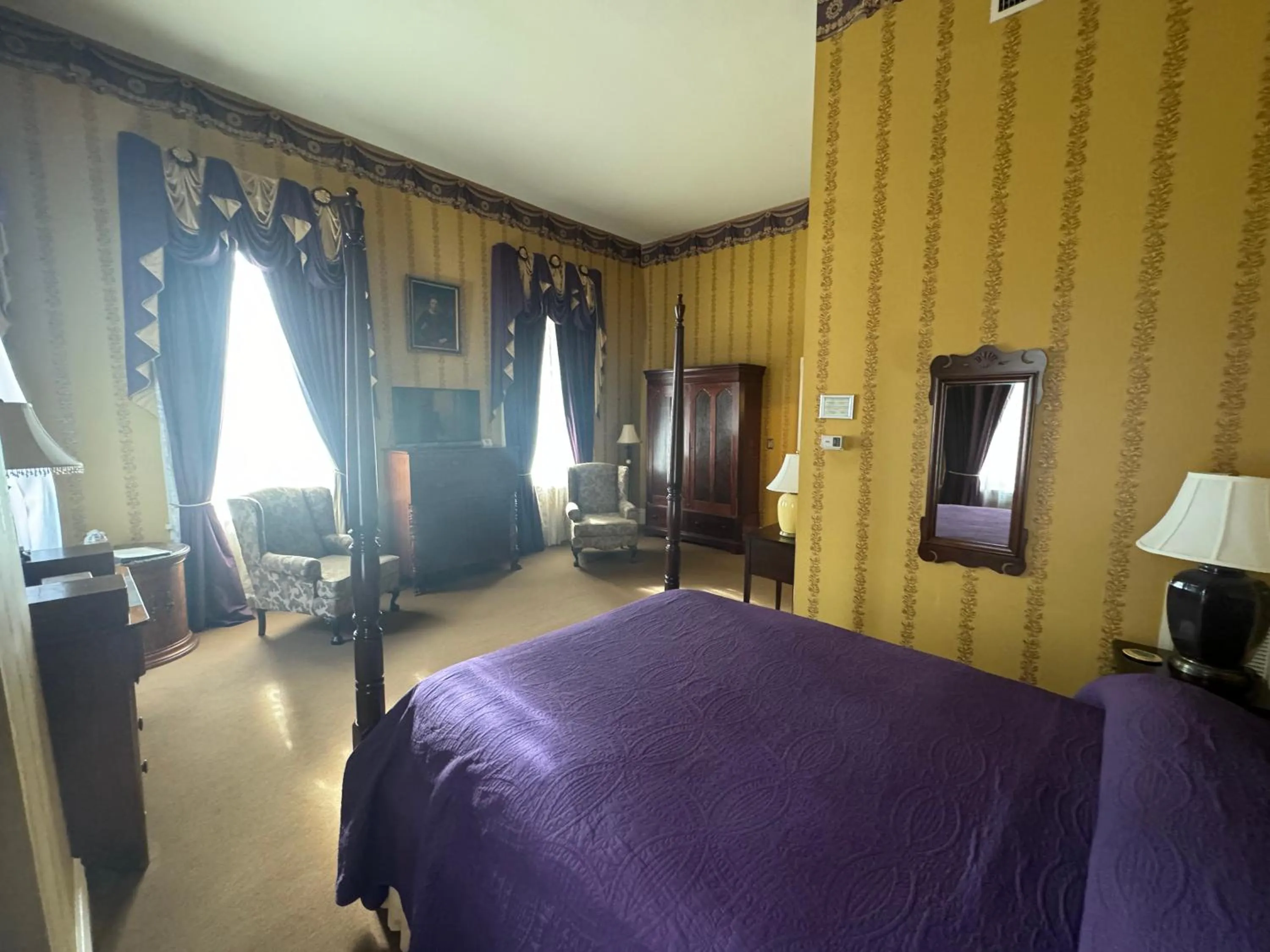 Bedroom, Bed in The Guest House Historic Mansion