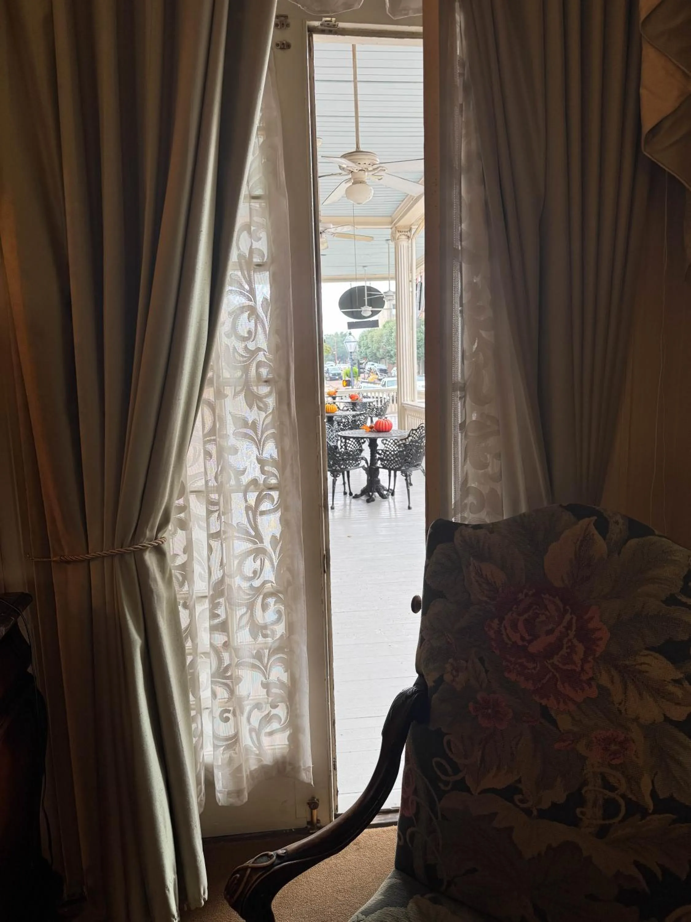 Seating area in The Guest House Historic Mansion