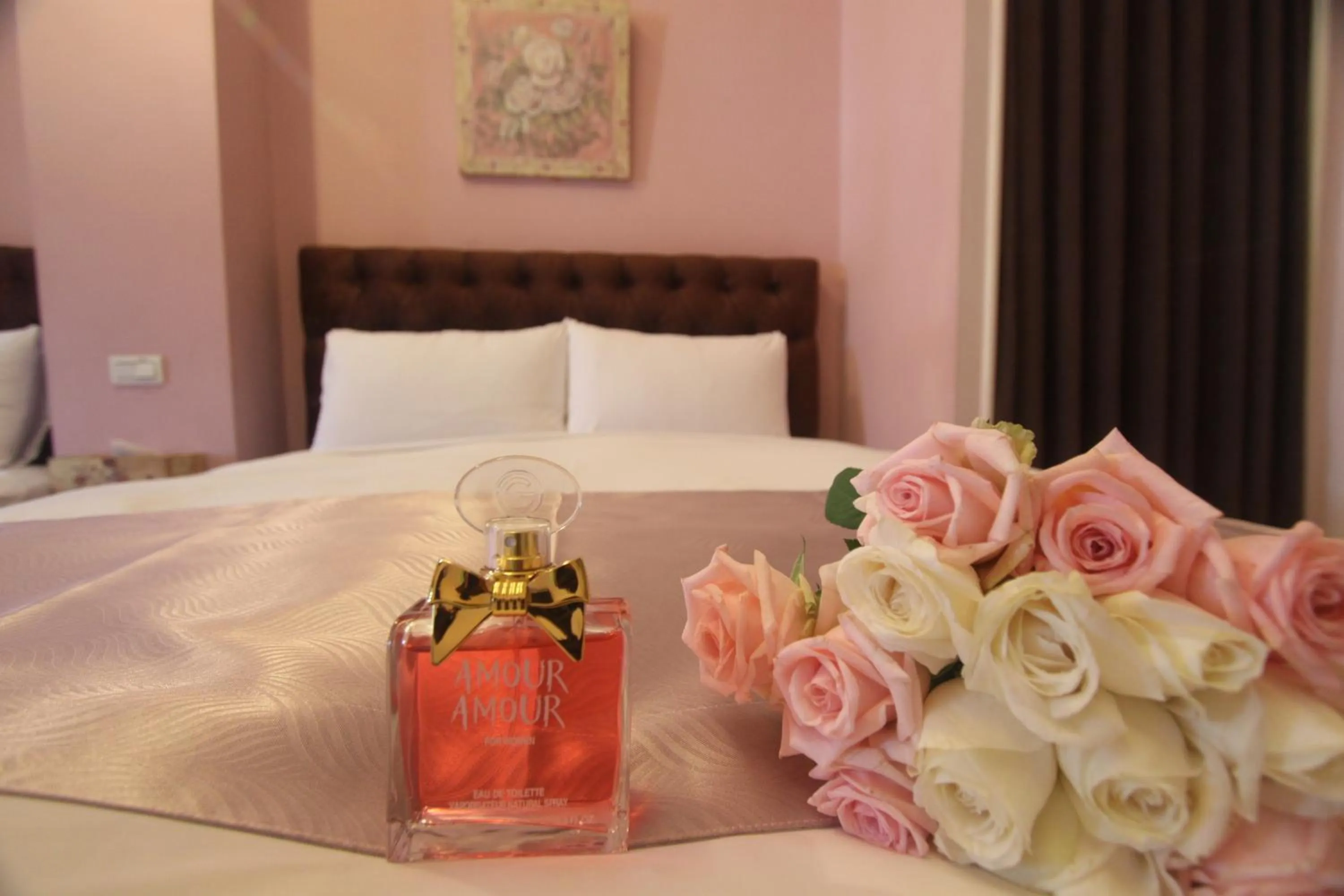 Bed in Moroccan Holiday Suite