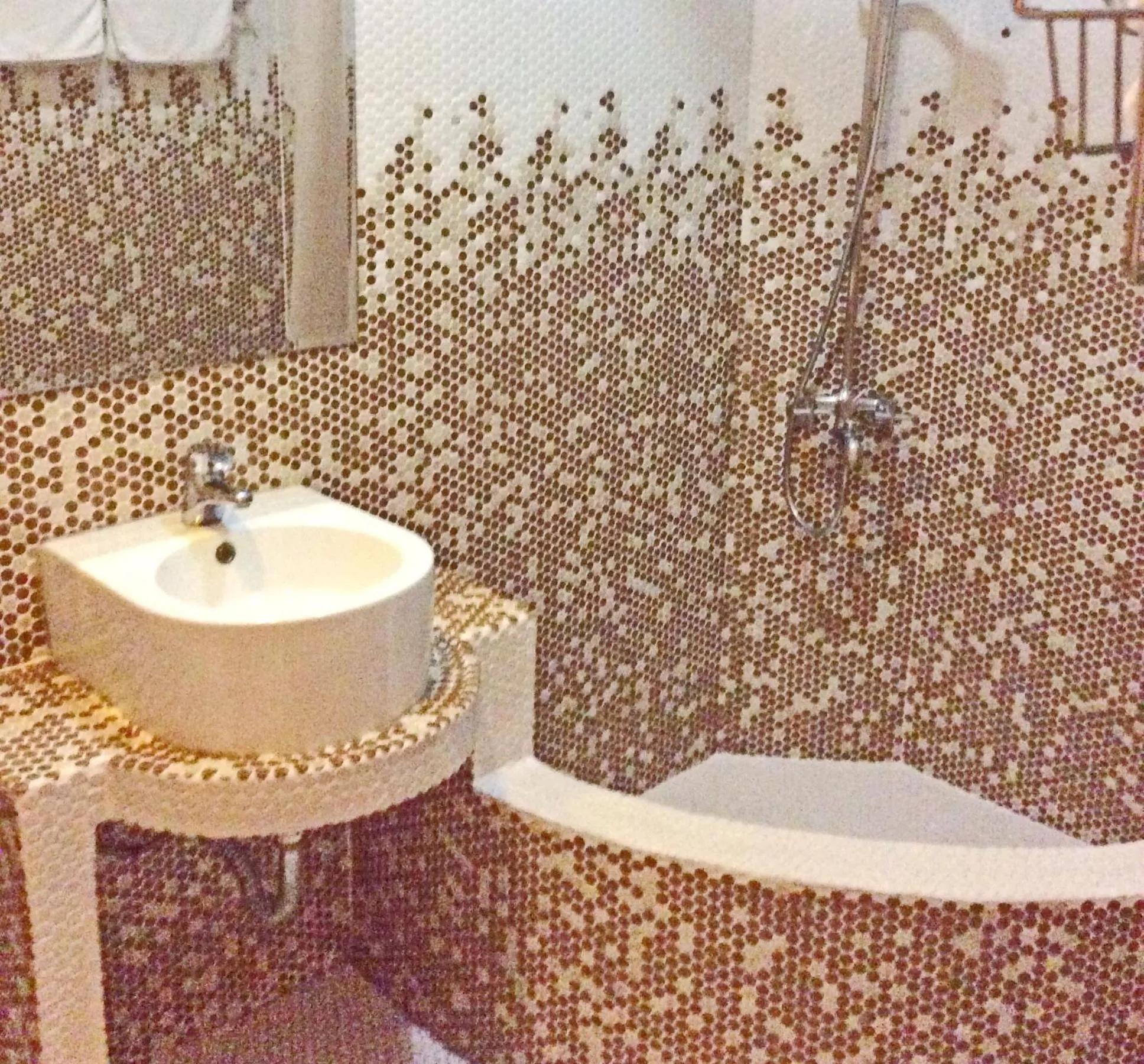 Bathroom in Moroccan Holiday Suite
