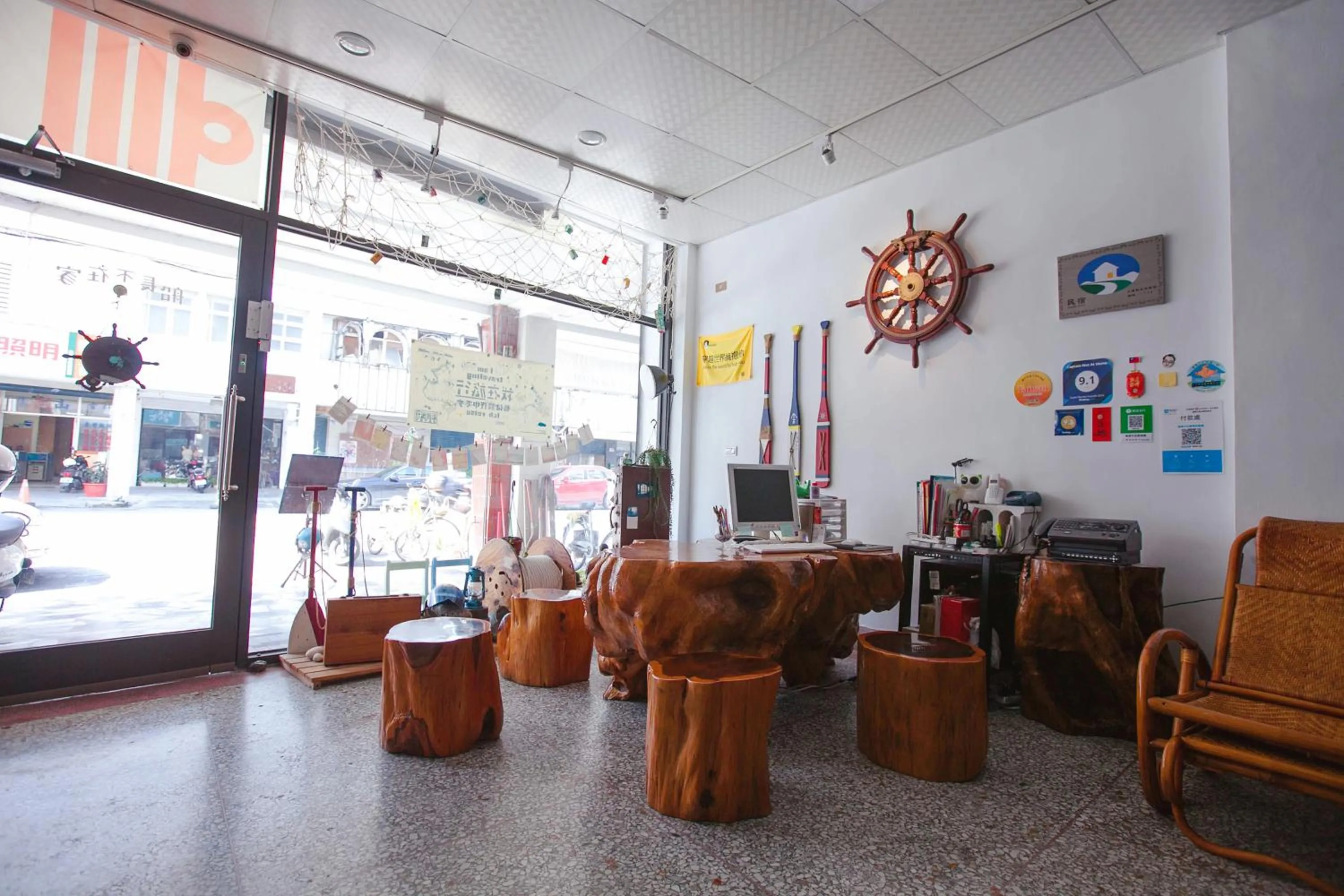 Lobby or reception in Captain Not At Home