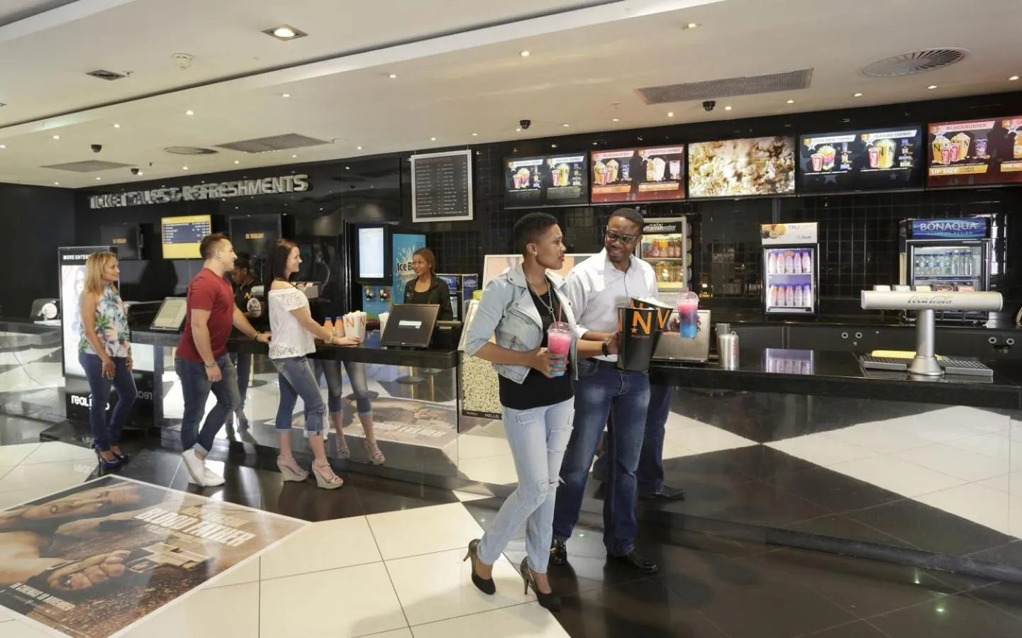 Staff in Mondior at Emperors Palace