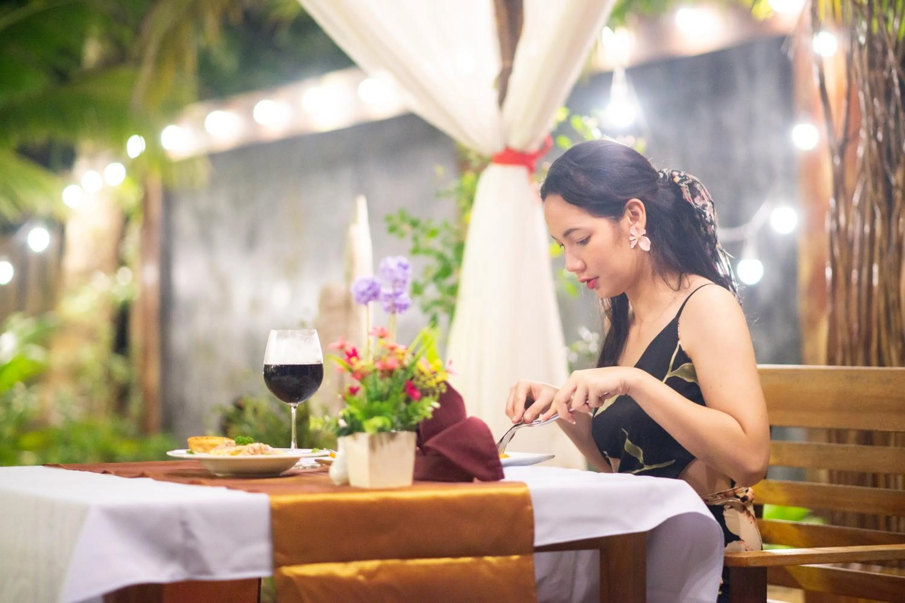 Restaurant/places to eat in Andalay Beach Resort Koh Libong