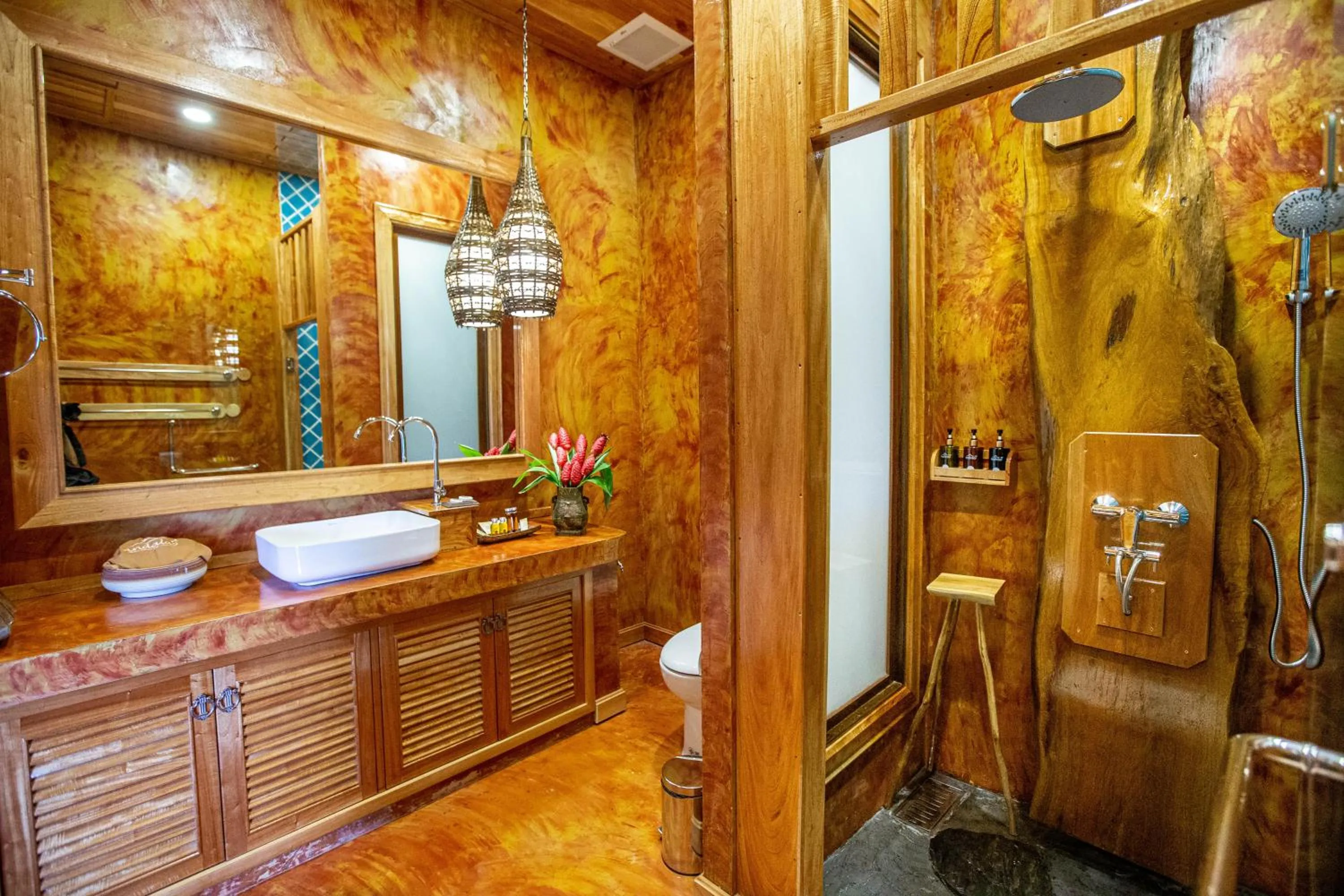 Shower in Andalay Beach Resort Koh Libong