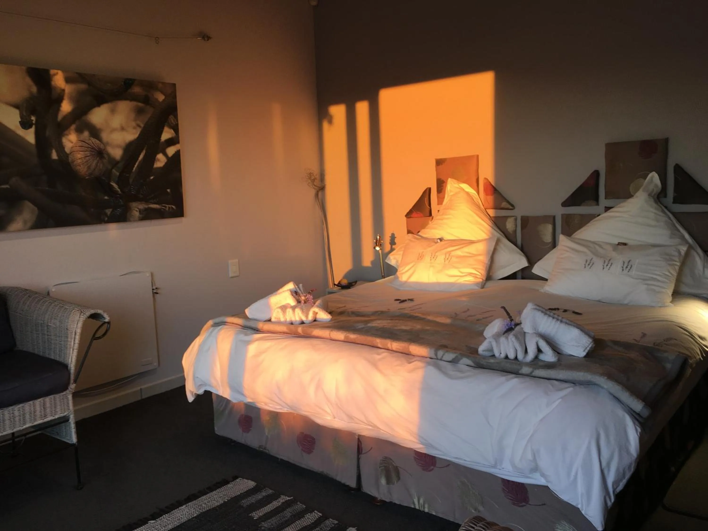 Bedroom, Bed in Farr Out Guest House