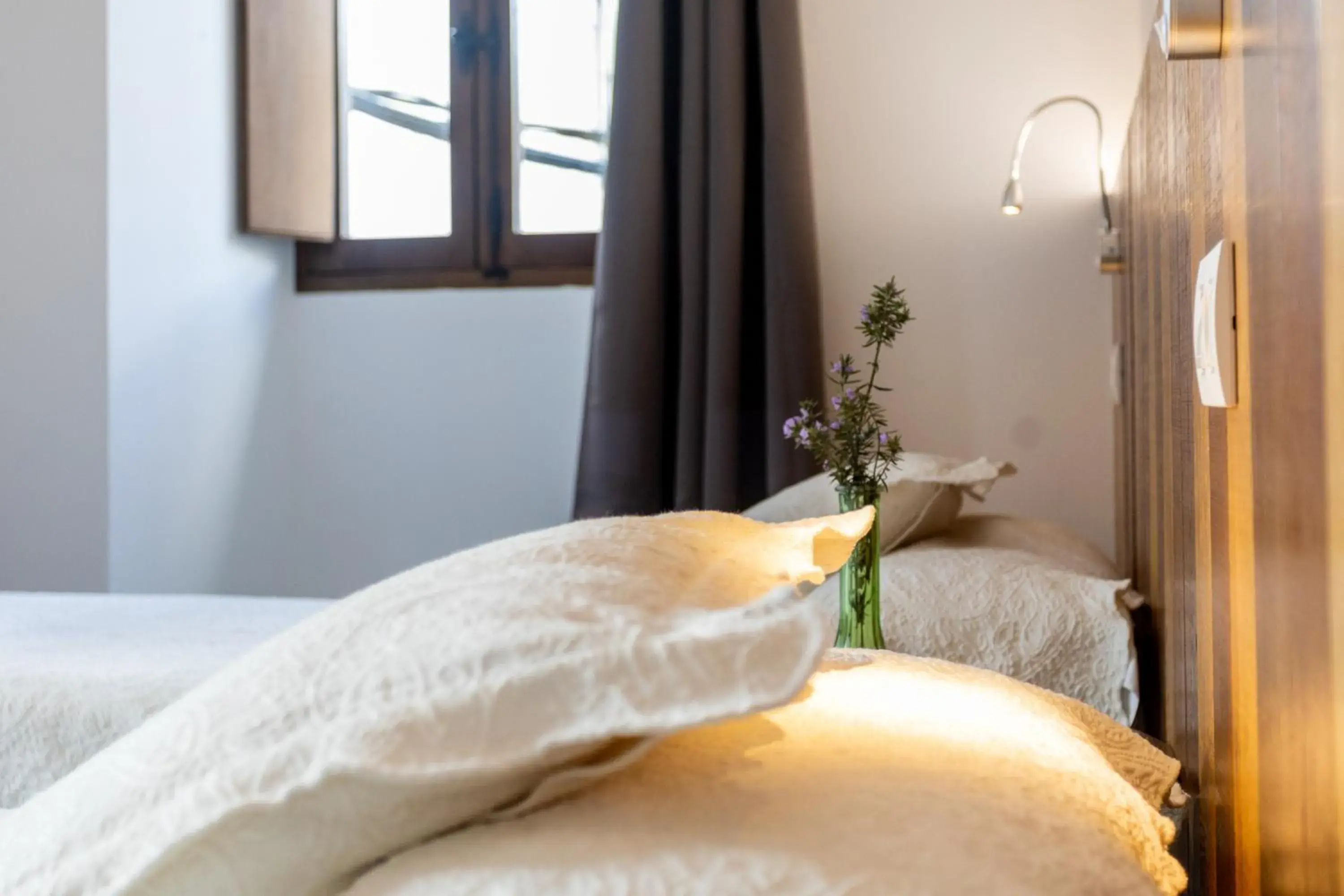 Twin Room with Private Bathroom - single occupancy in Complexo Xacobeo Twin Room with Private Bathroom - single occupancy in Complexo Xacobeo