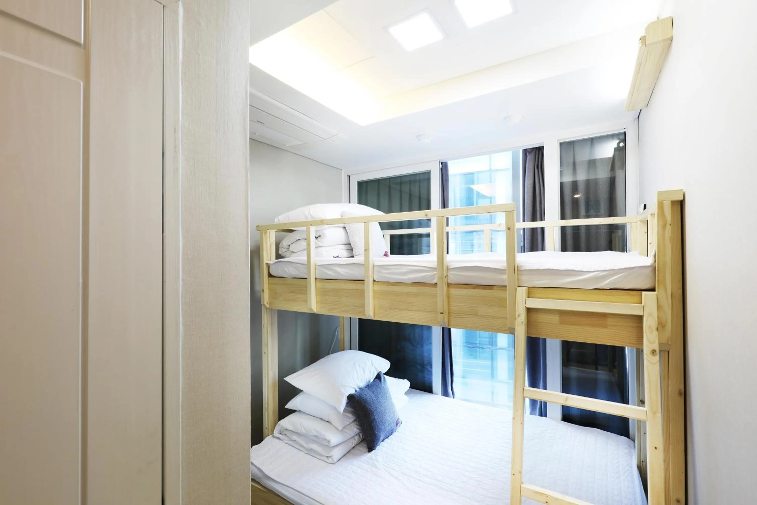 bunk bed, Bed in STAY7 Myeongdong