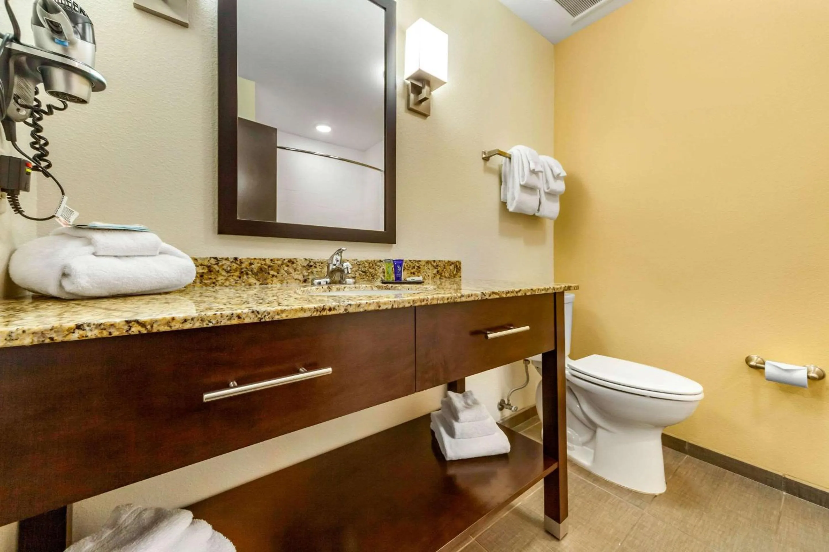 Bedroom in Sleep Inn & Suites Lincoln University Area