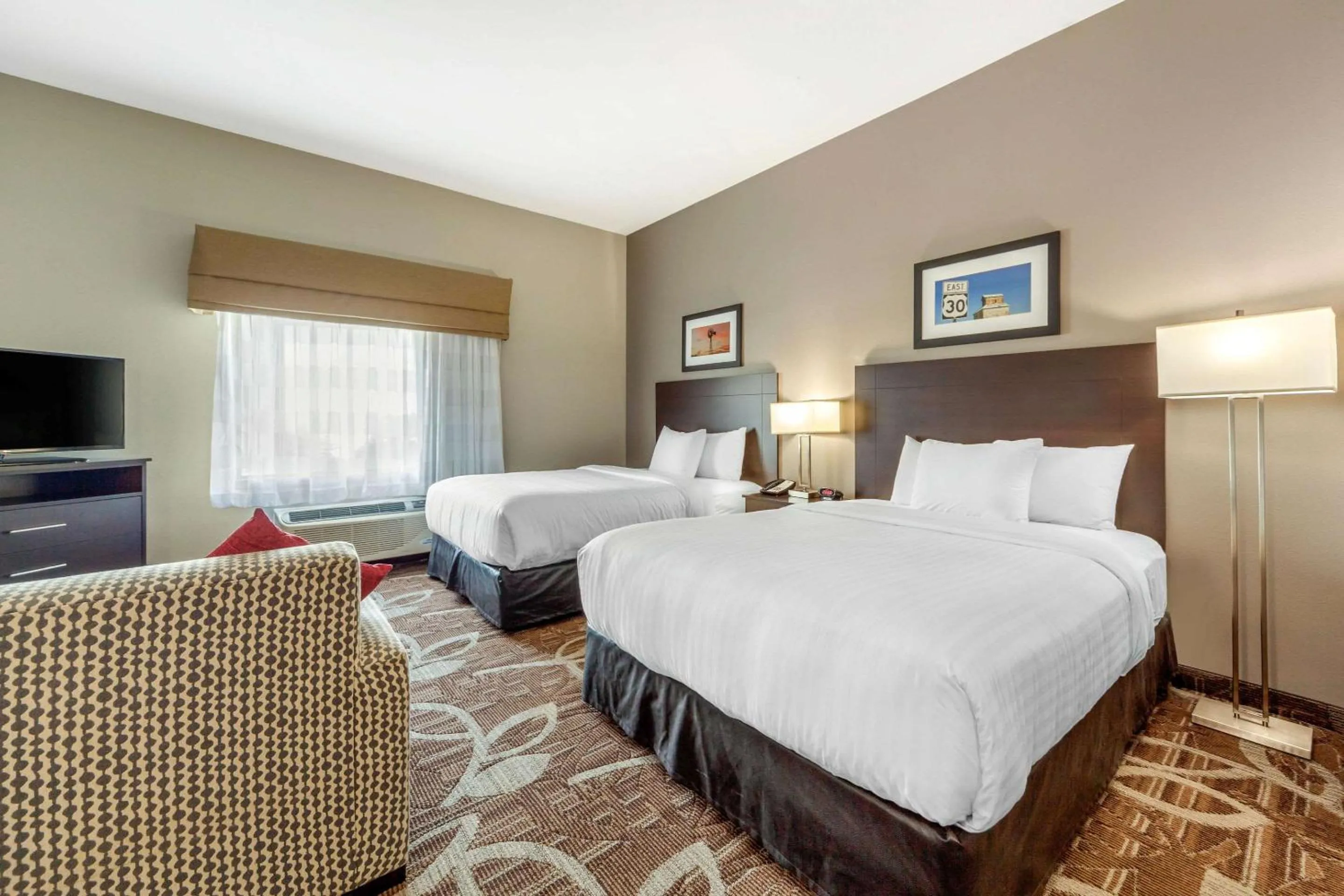 Bedroom, Bed in MainStay Suites Lincoln University Area