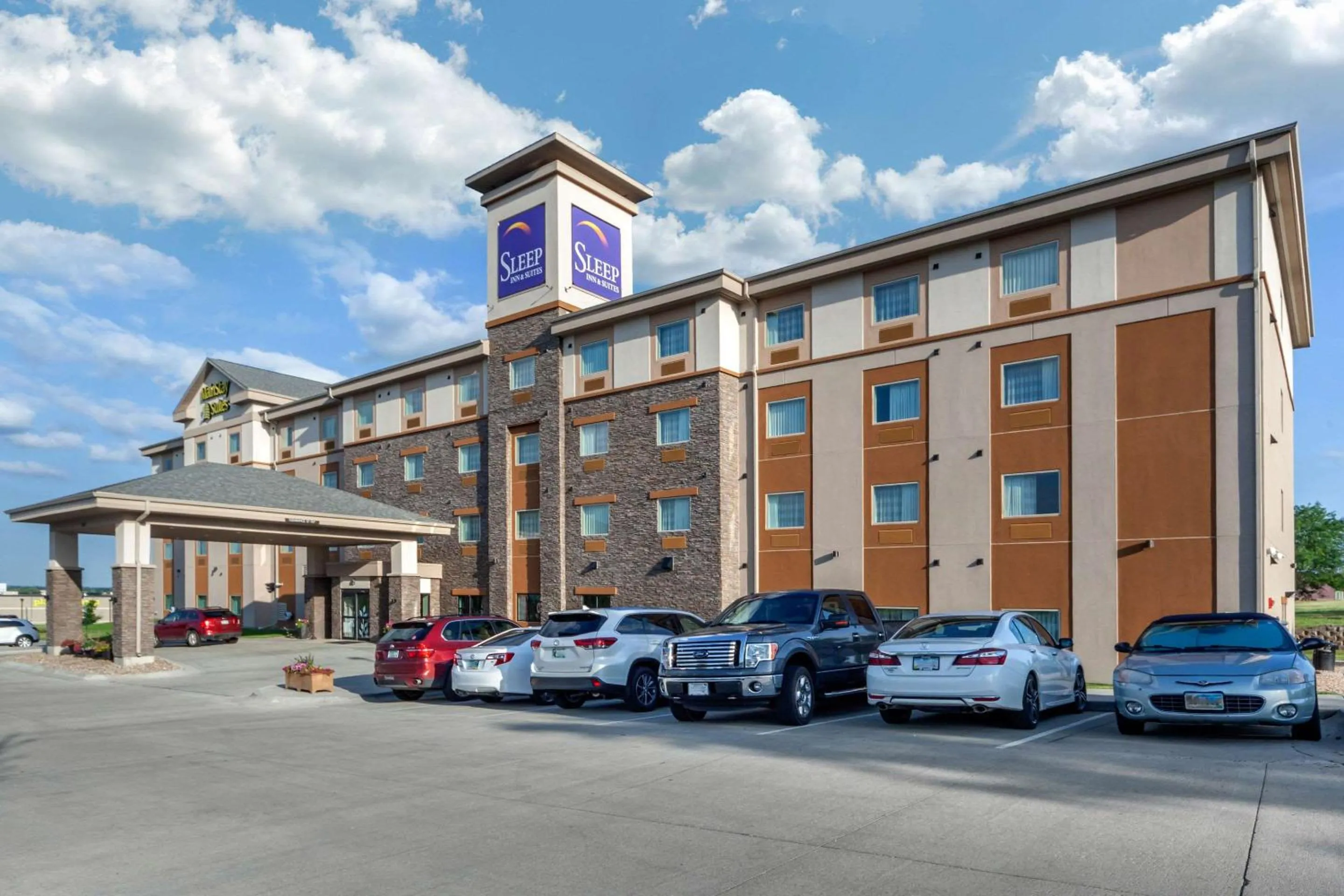 Property building in MainStay Suites Lincoln University Area