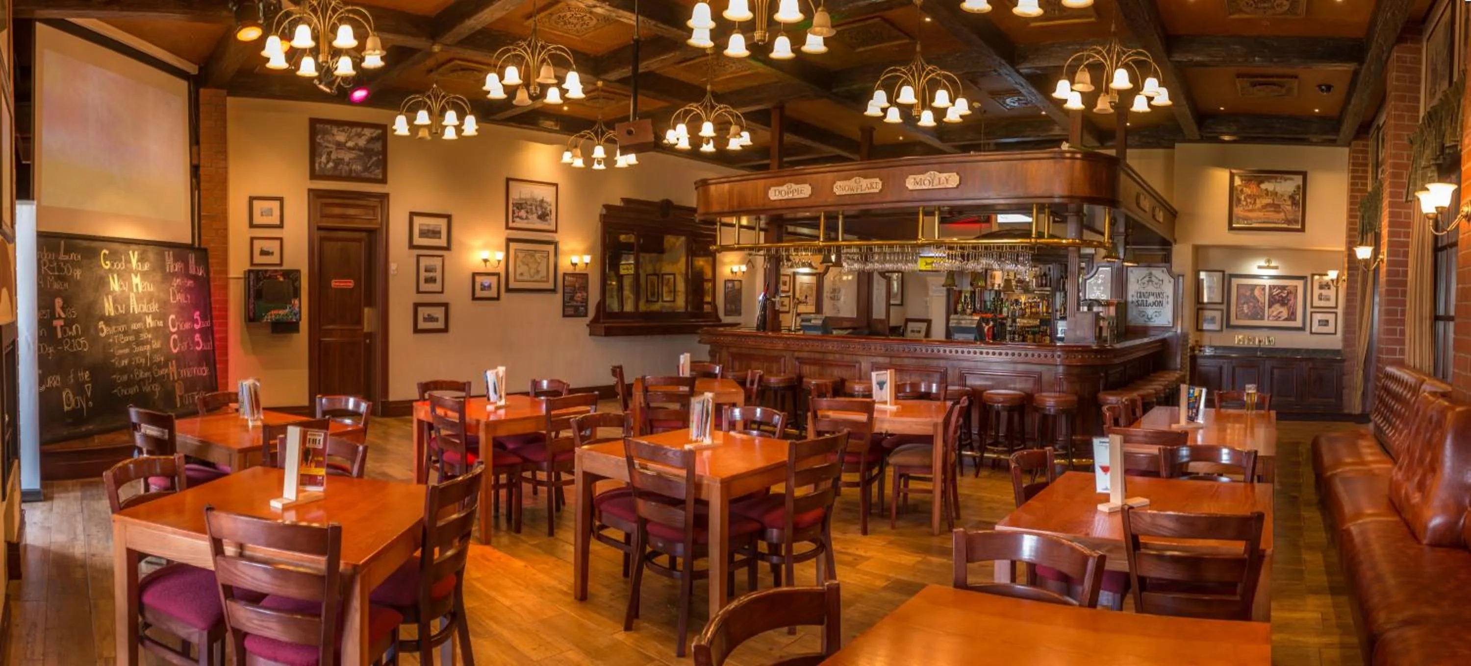 Evening entertainment in Peermont Metcourt at Frontier, Bethlehem