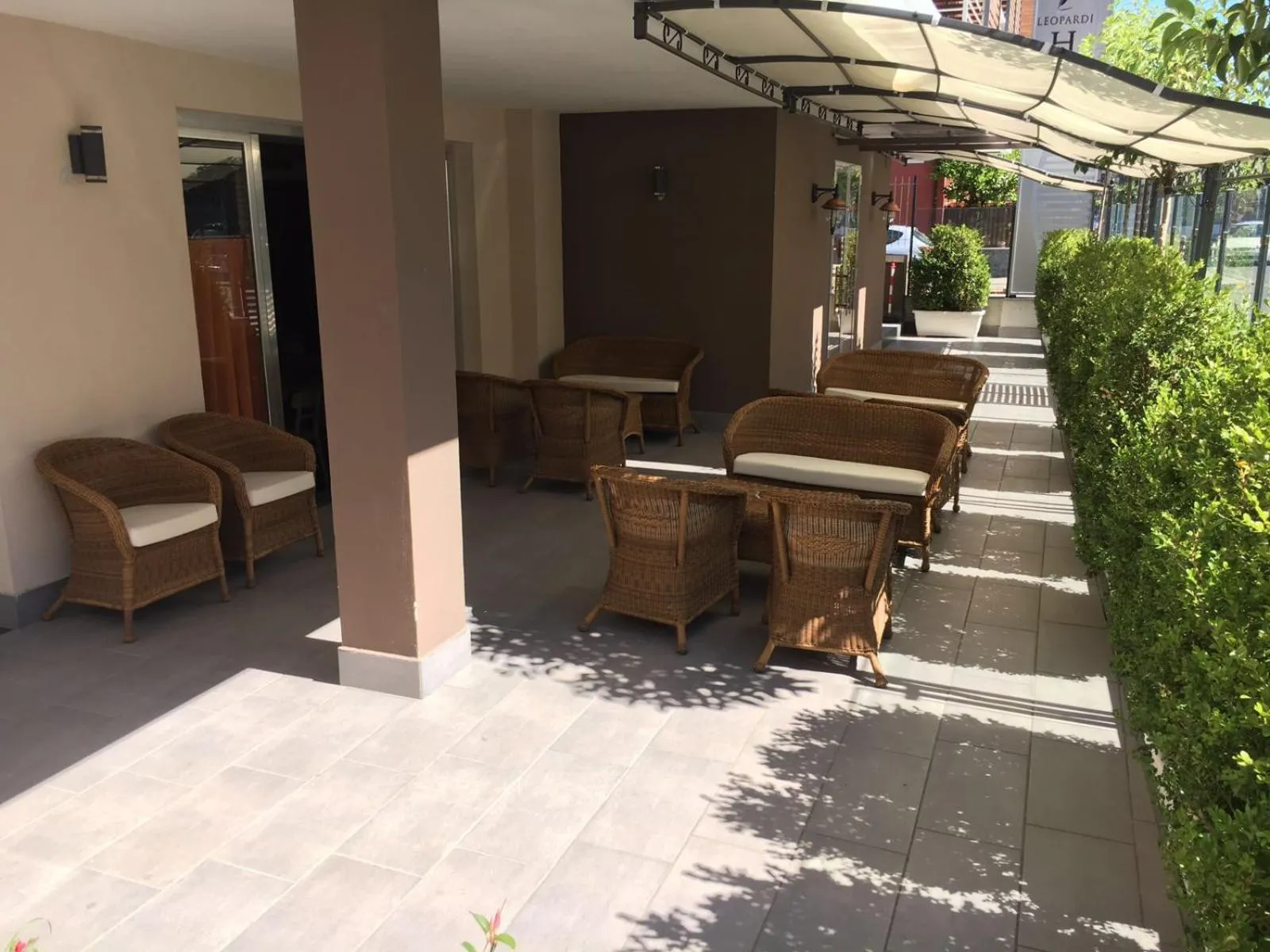 Patio in Hotel Leopardi