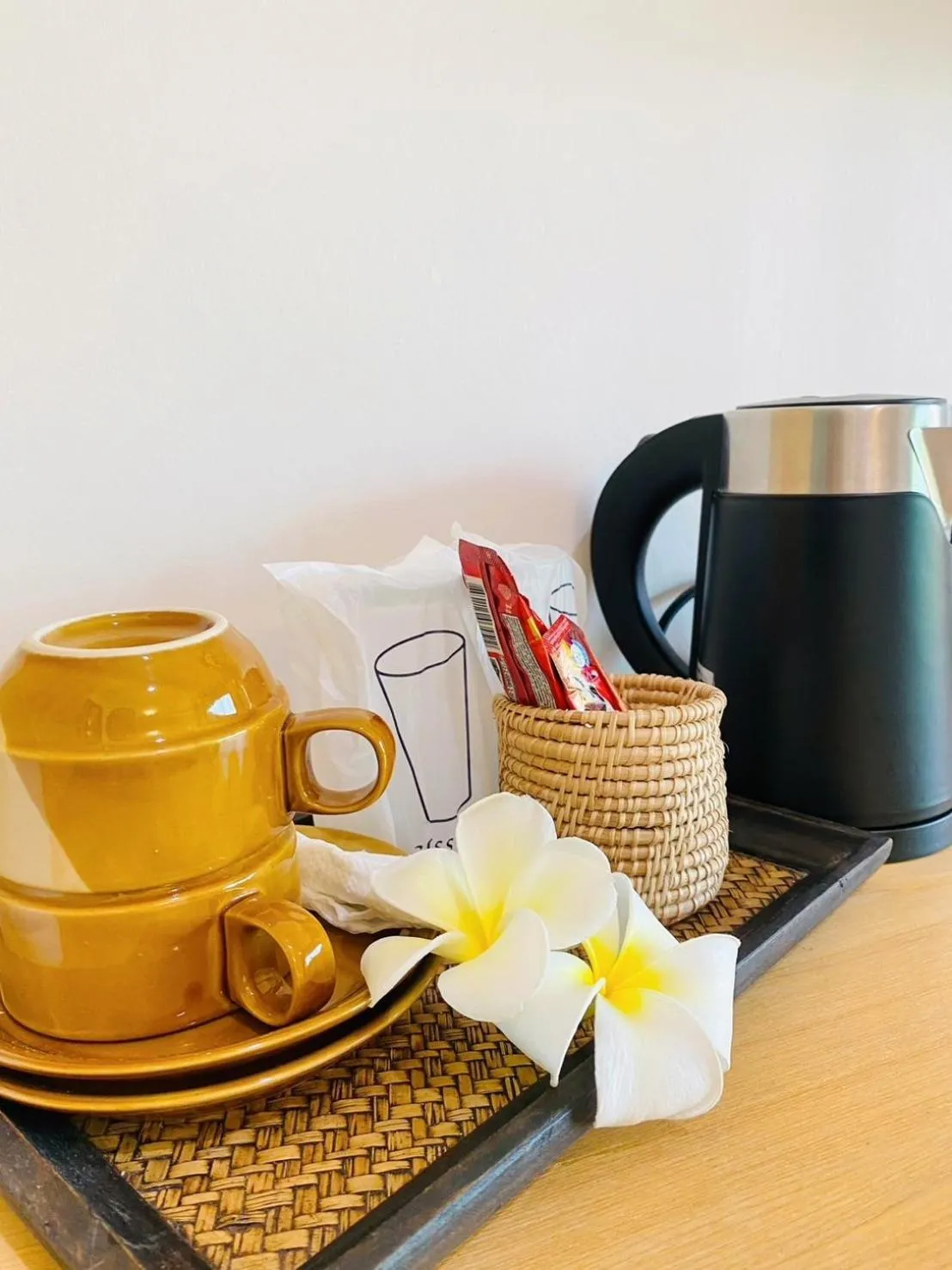 Drinks in Pai Nam Now