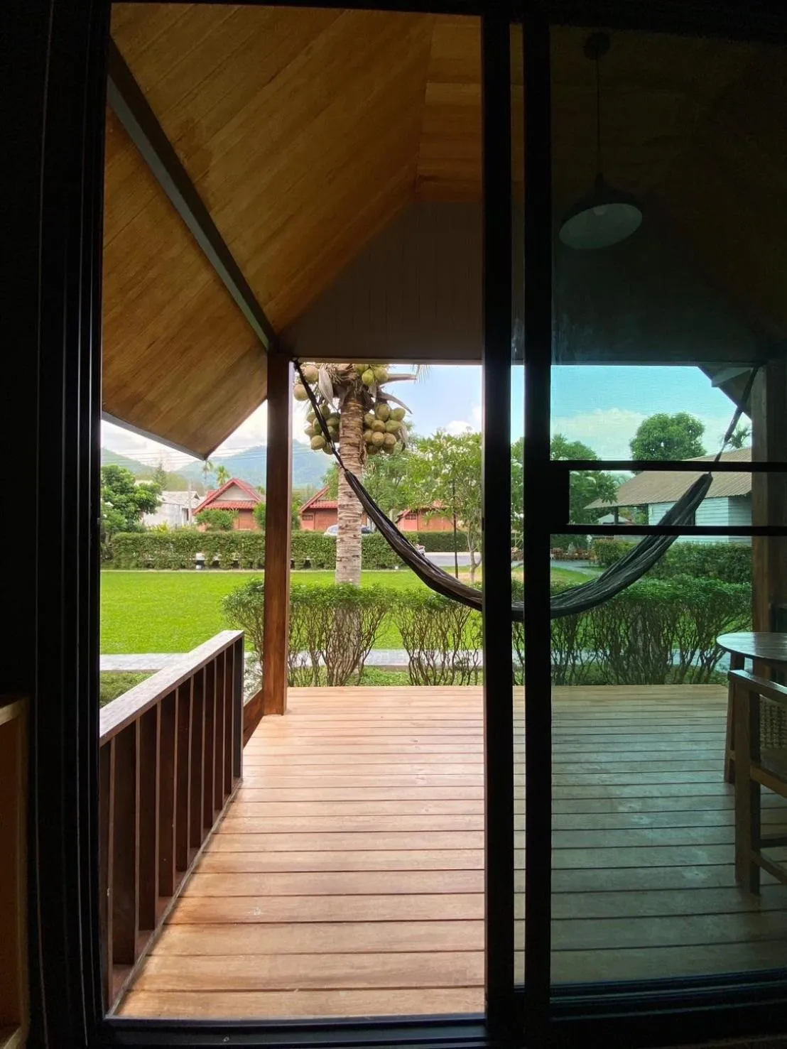 Inner courtyard view in Pai Nam Now