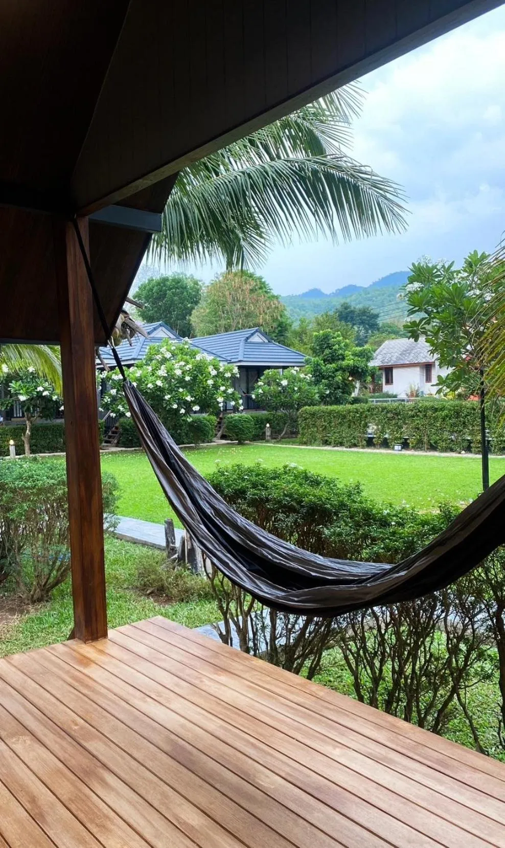 Seating area in Pai Nam Now