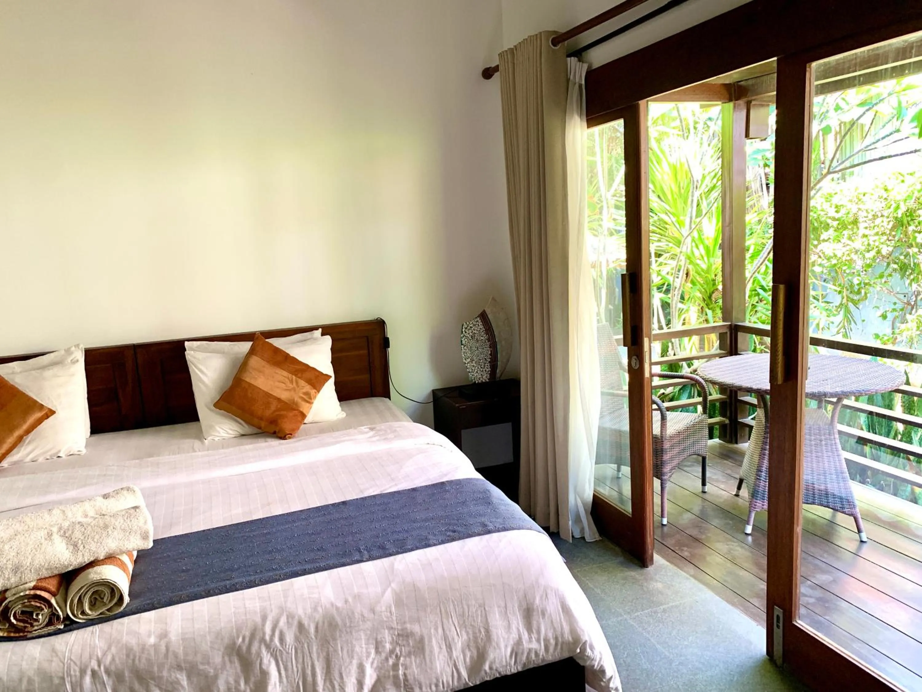 Bedroom, Bed in The Yoga Garden