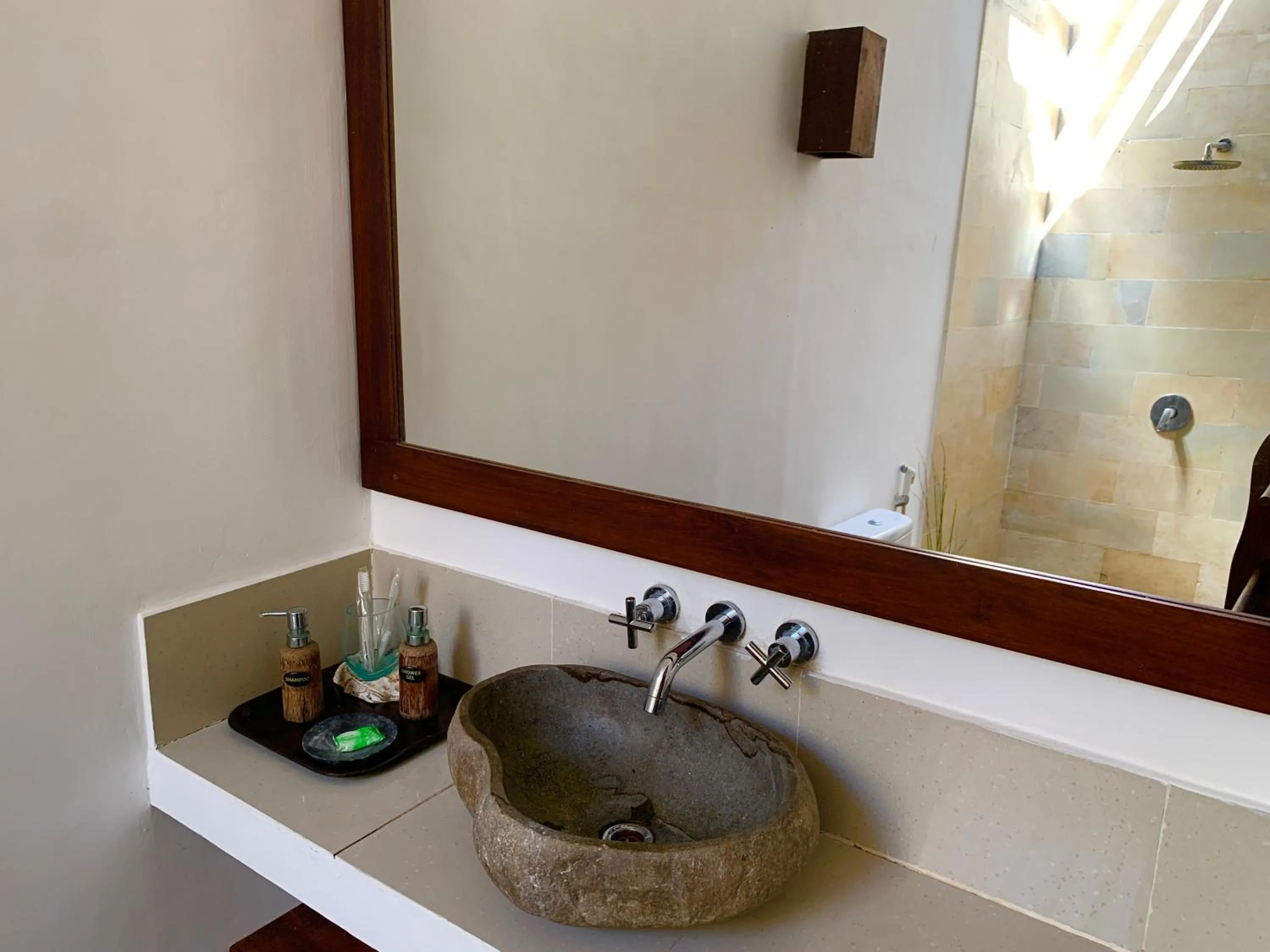 Bathroom in The Yoga Garden