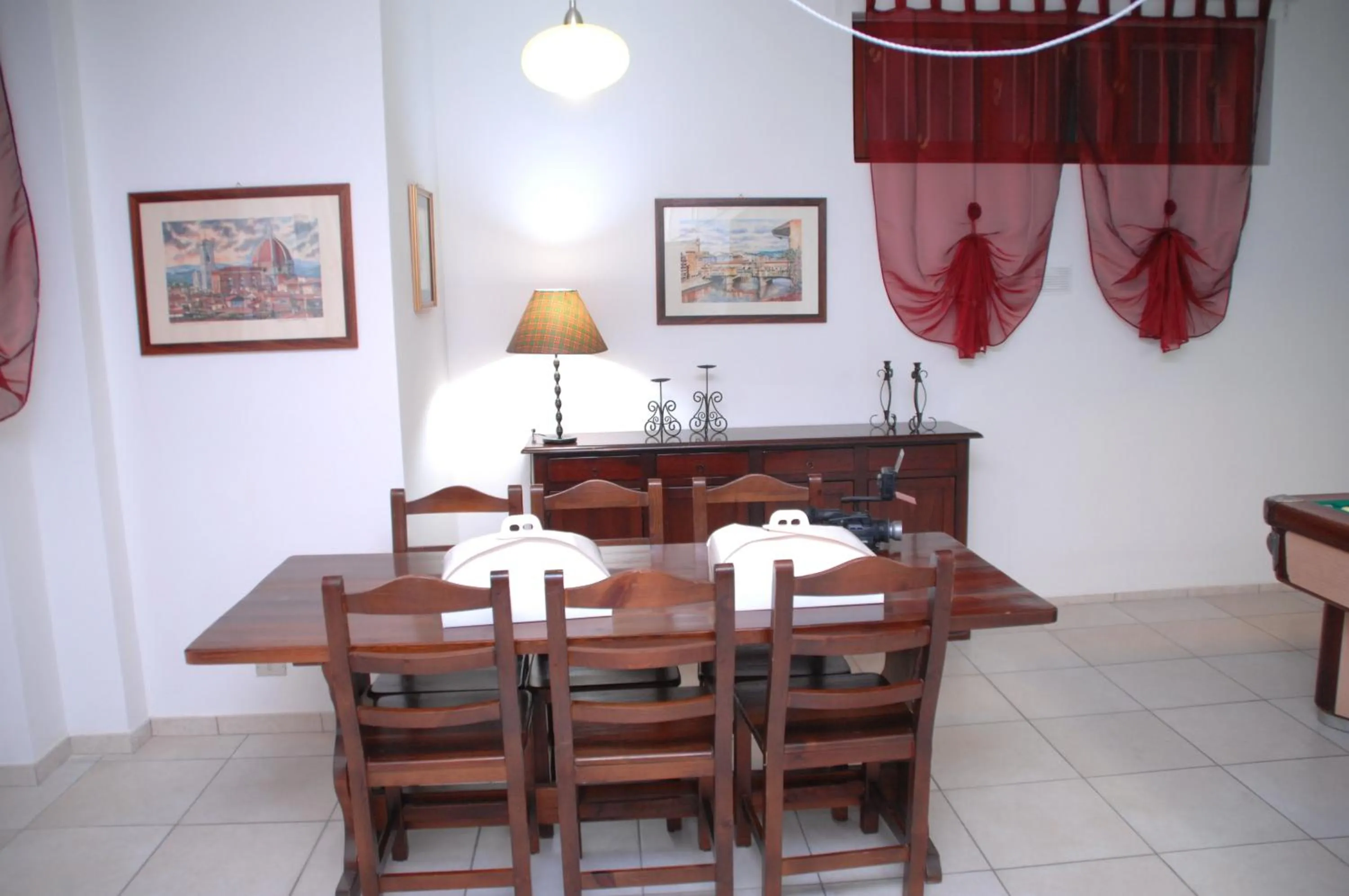 Dining area in Comeacasatua