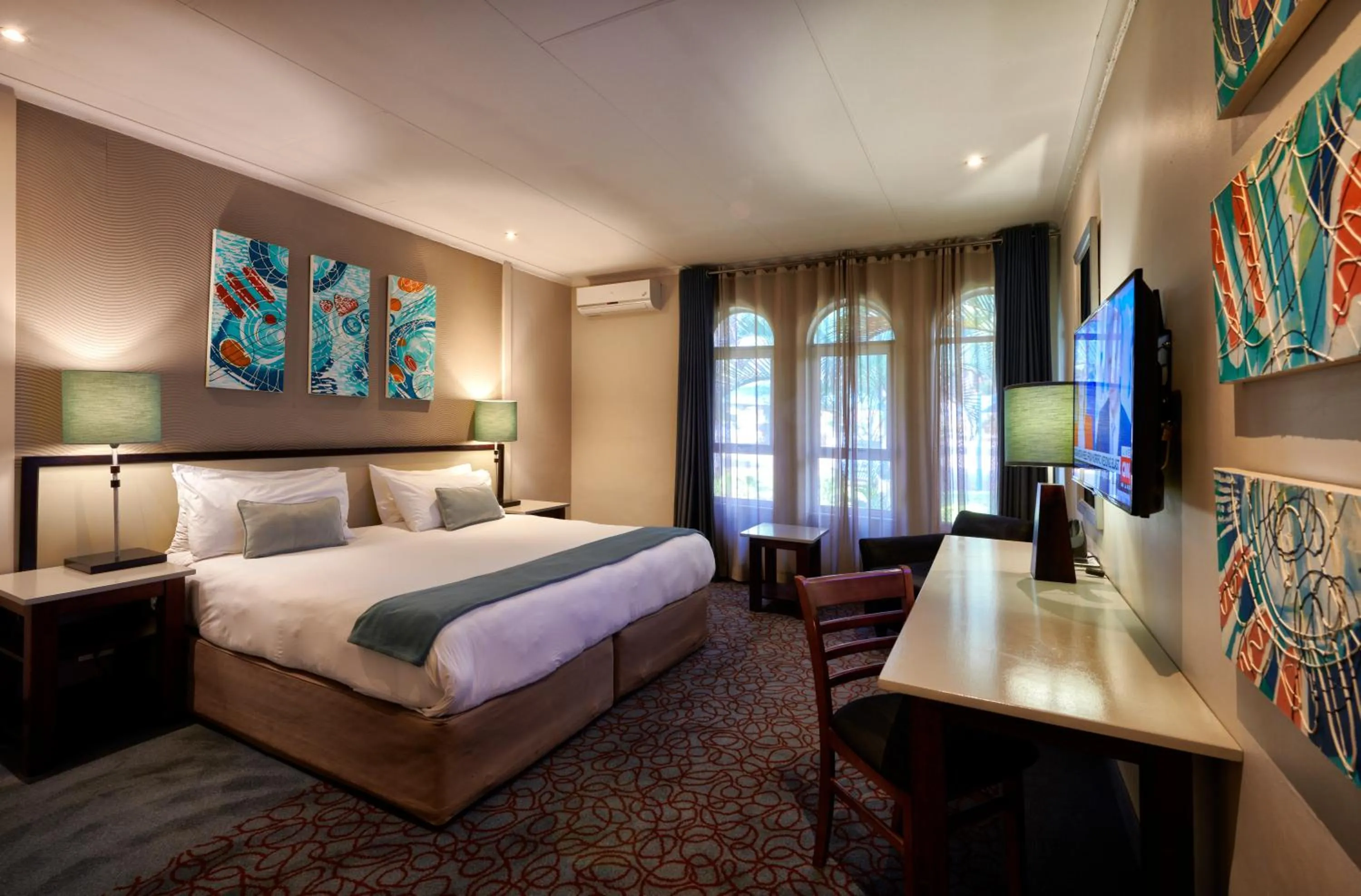 Shower, Bed in Metcourt at Khoroni